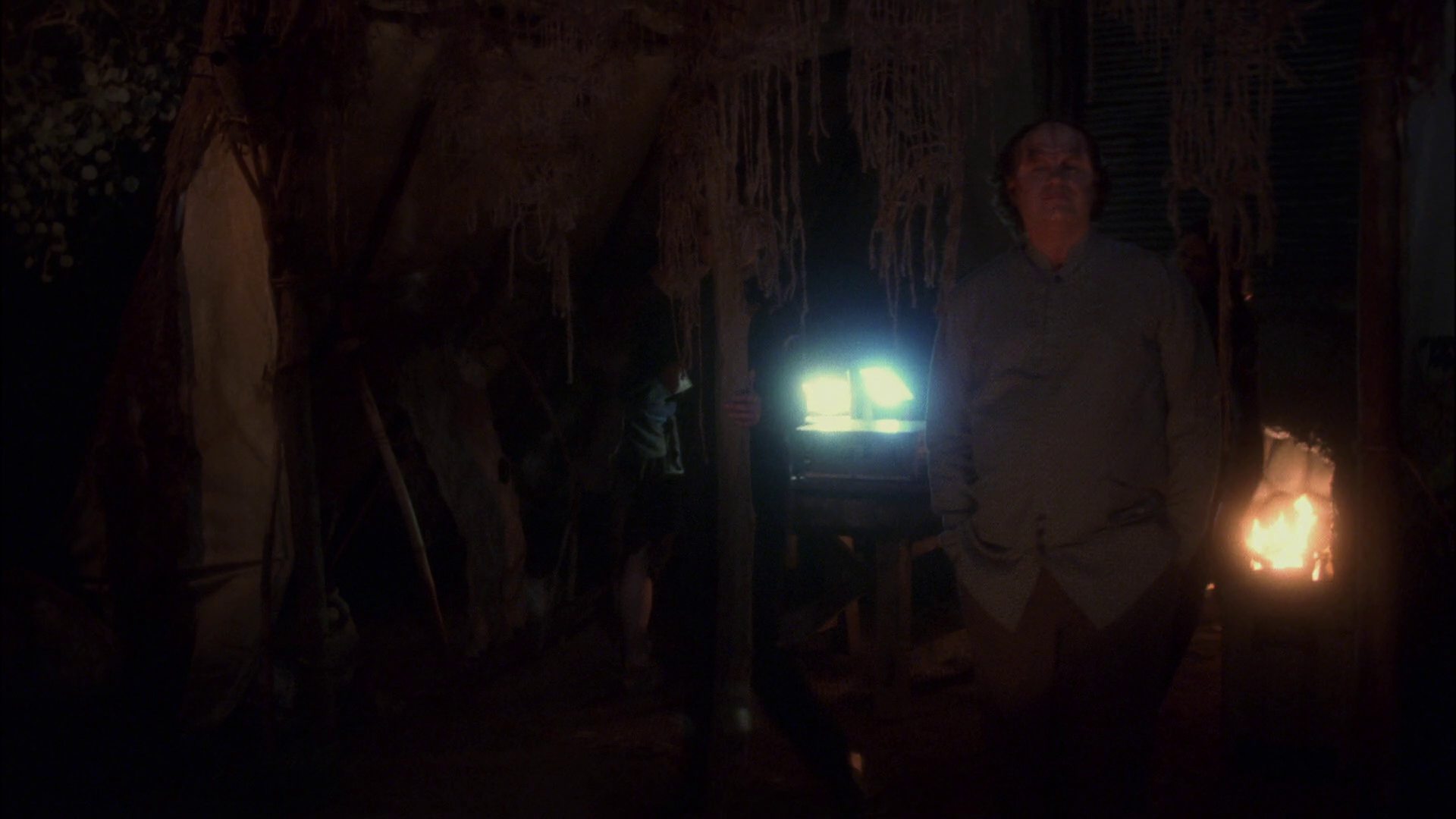 extant_StarTrek_ENT_1x13-DearDoctor_2372.jpg