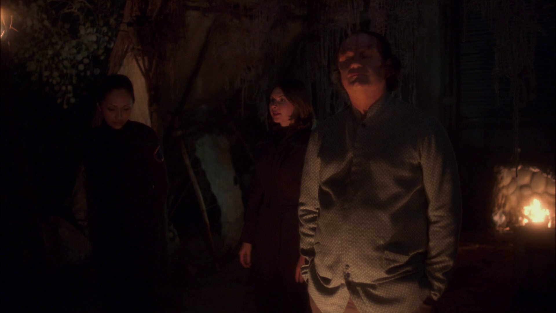 extant_StarTrek_ENT_1x13-DearDoctor_2378.jpg
