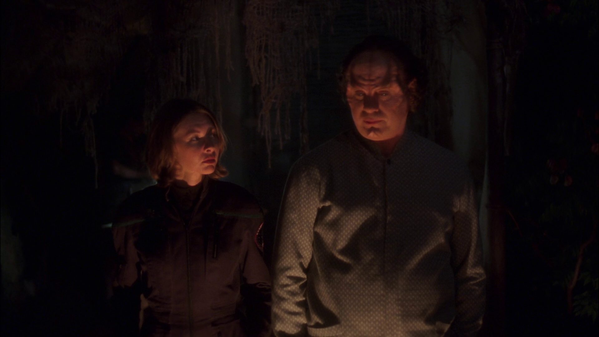 extant_StarTrek_ENT_1x13-DearDoctor_2415.jpg