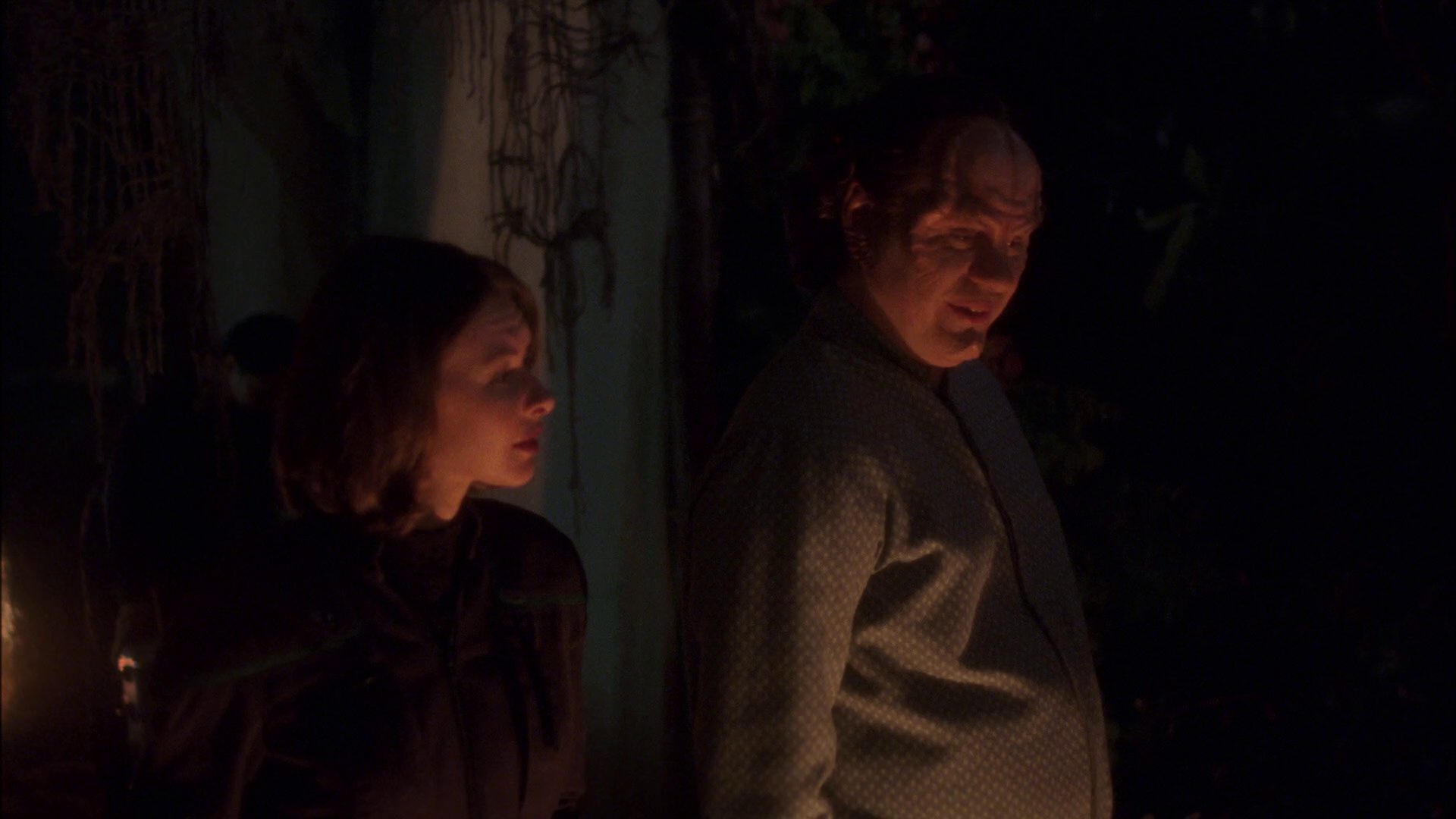 extant_StarTrek_ENT_1x13-DearDoctor_2432.jpg