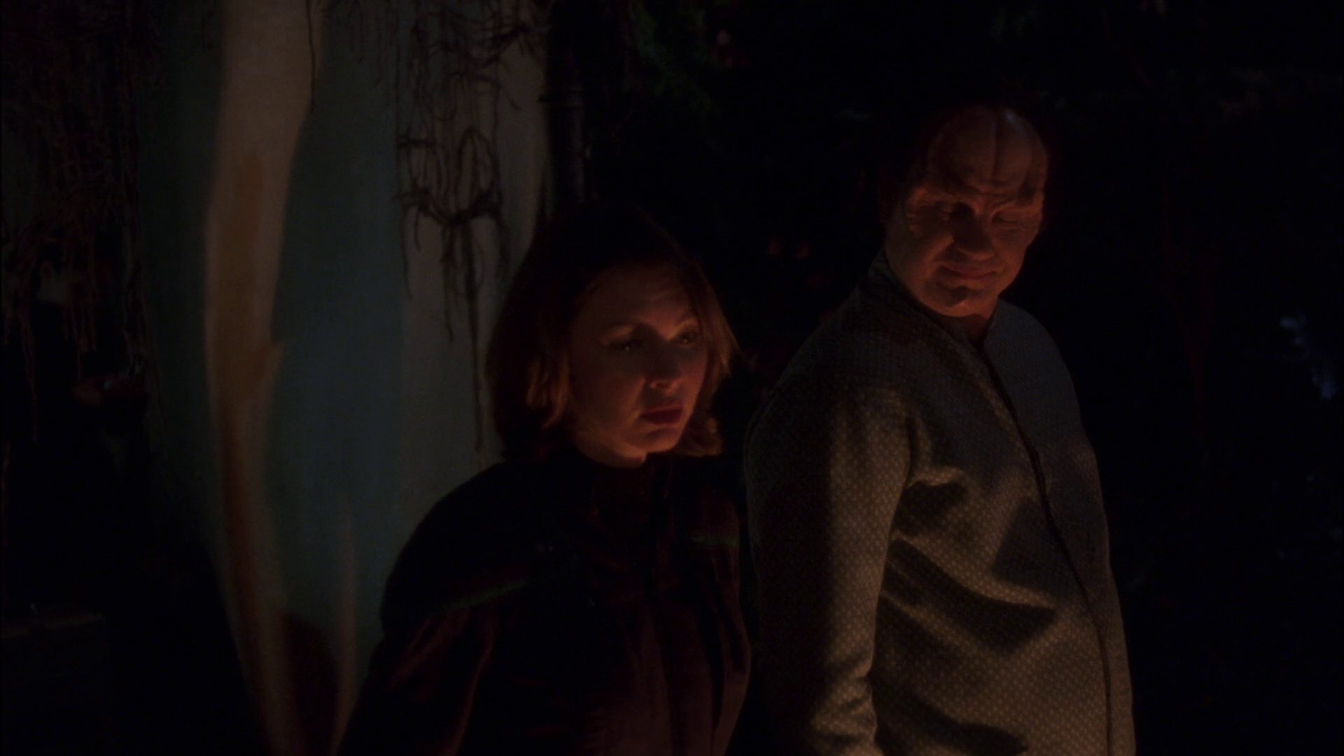 extant_StarTrek_ENT_1x13-DearDoctor_2441.jpg