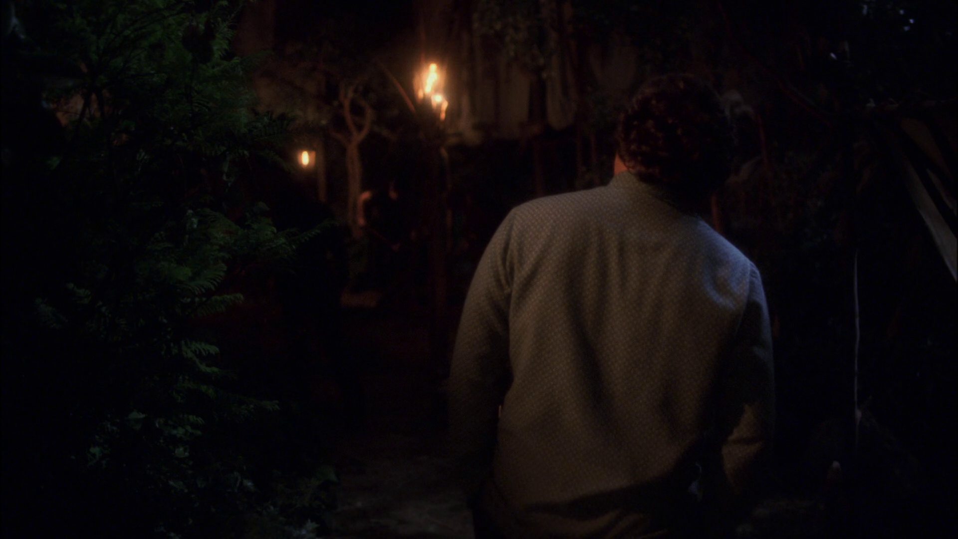 extant_StarTrek_ENT_1x13-DearDoctor_2581.jpg