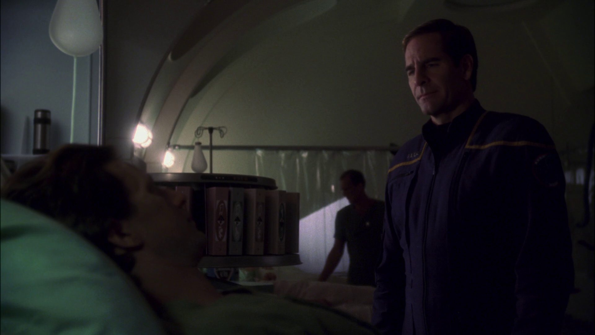 extant_StarTrek_ENT_1x13-DearDoctor_2626.jpg