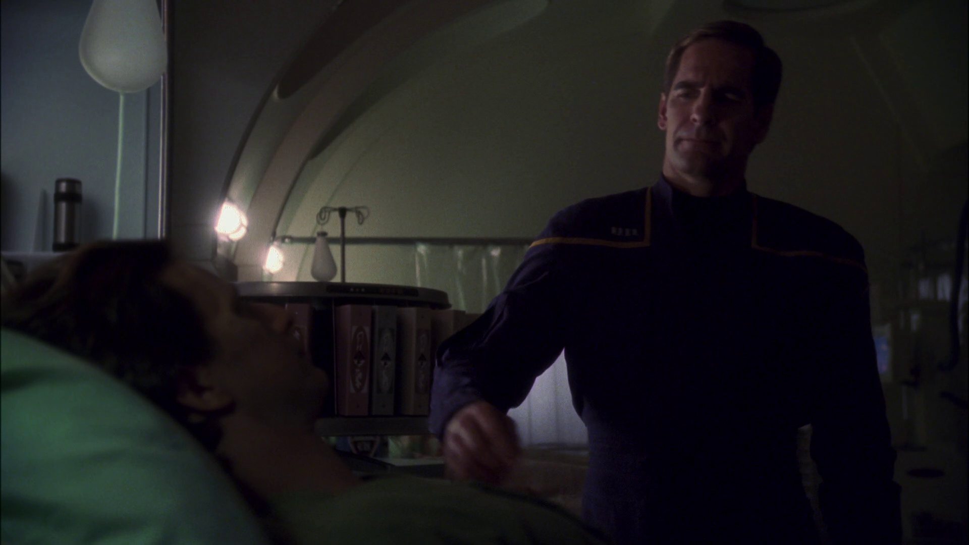 extant_StarTrek_ENT_1x13-DearDoctor_2756.jpg
