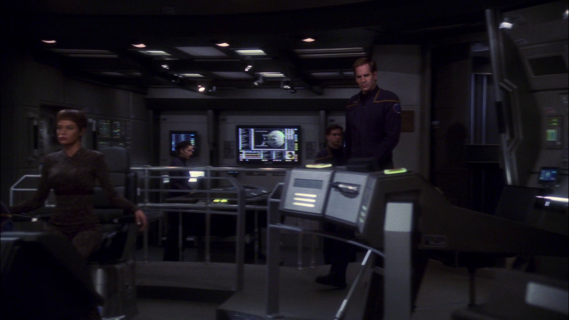 extant_StarTrek_ENT_1x13-DearDoctor_2779.jpg