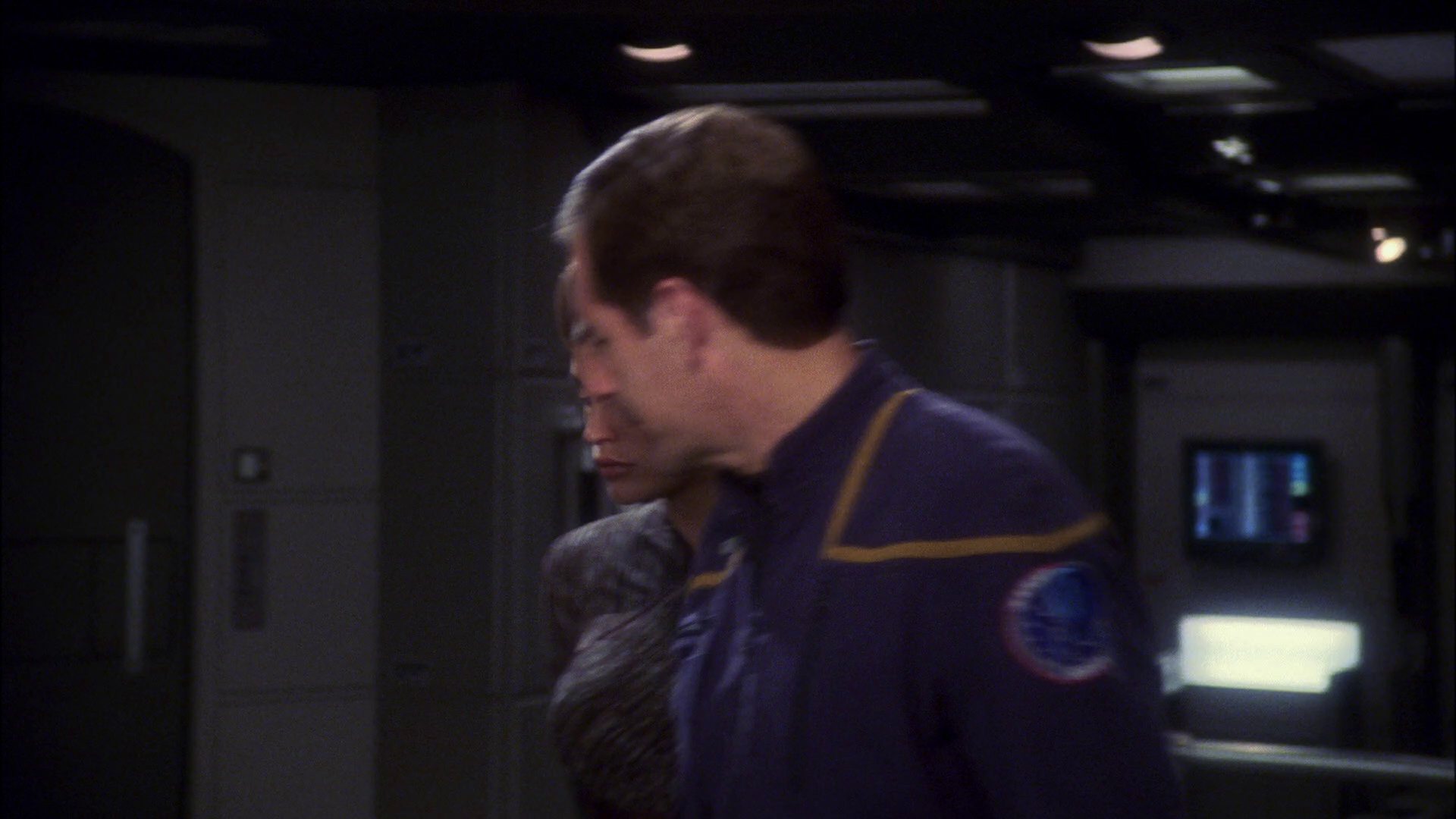 extant_StarTrek_ENT_1x13-DearDoctor_2828.jpg
