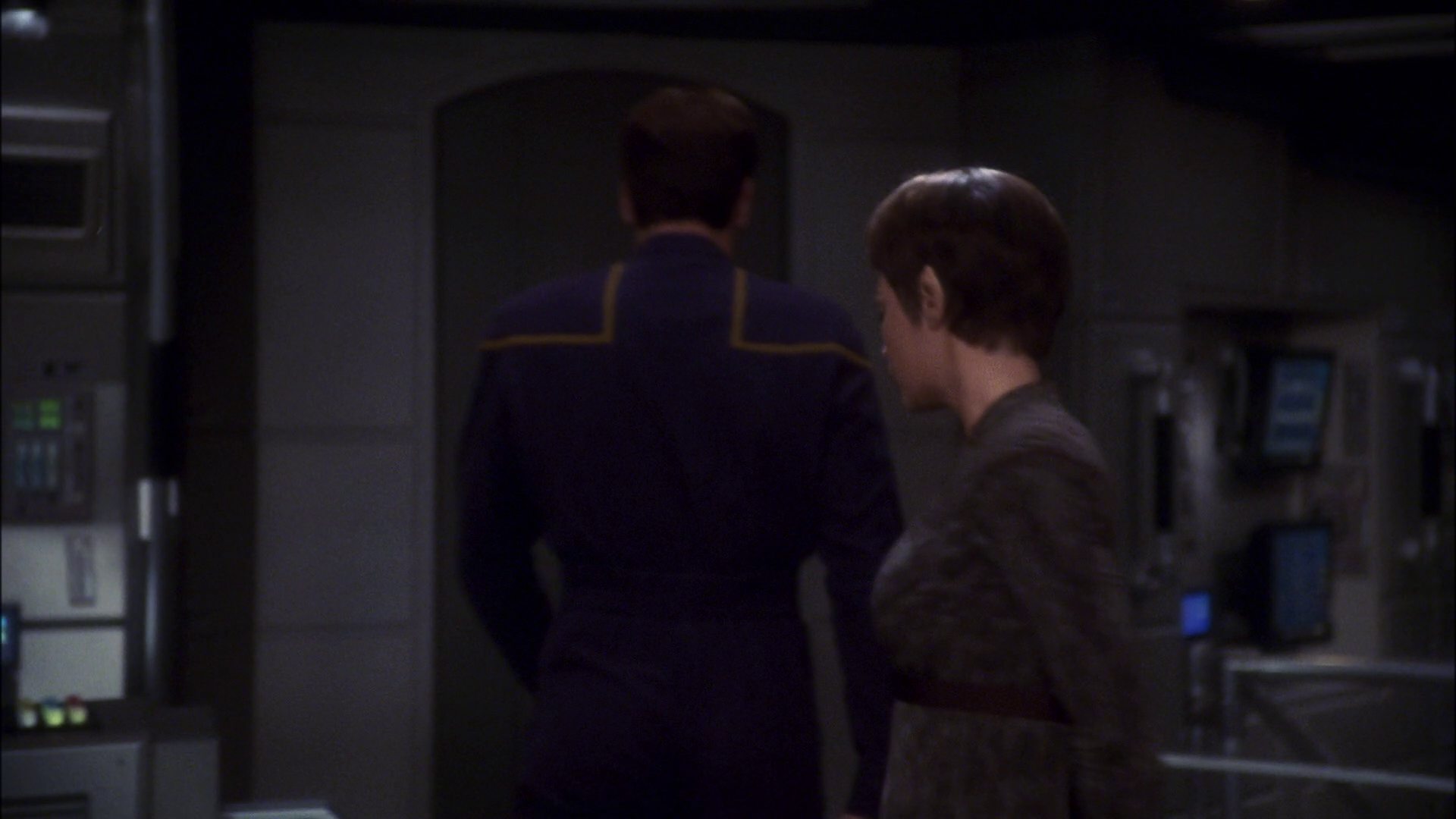 extant_StarTrek_ENT_1x13-DearDoctor_2830.jpg