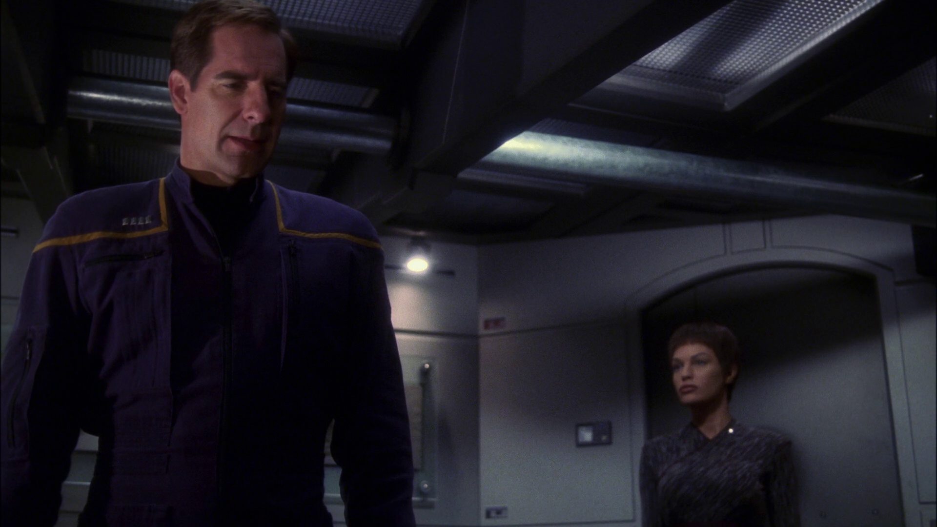 extant_StarTrek_ENT_1x13-DearDoctor_2847.jpg