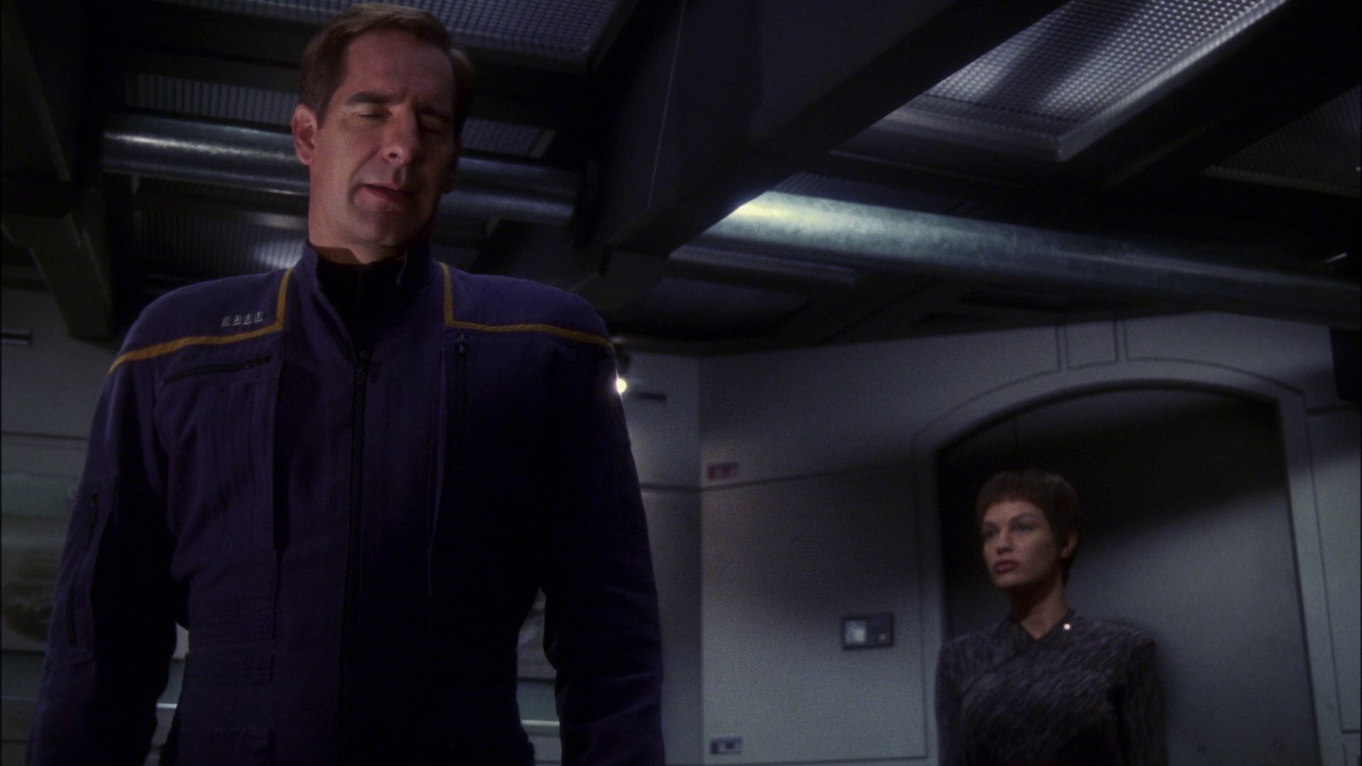 extant_StarTrek_ENT_1x13-DearDoctor_2848.jpg