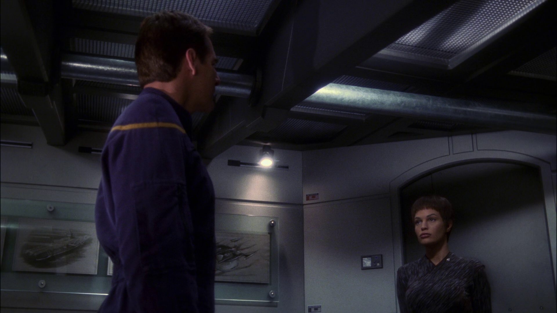 extant_StarTrek_ENT_1x13-DearDoctor_2905.jpg