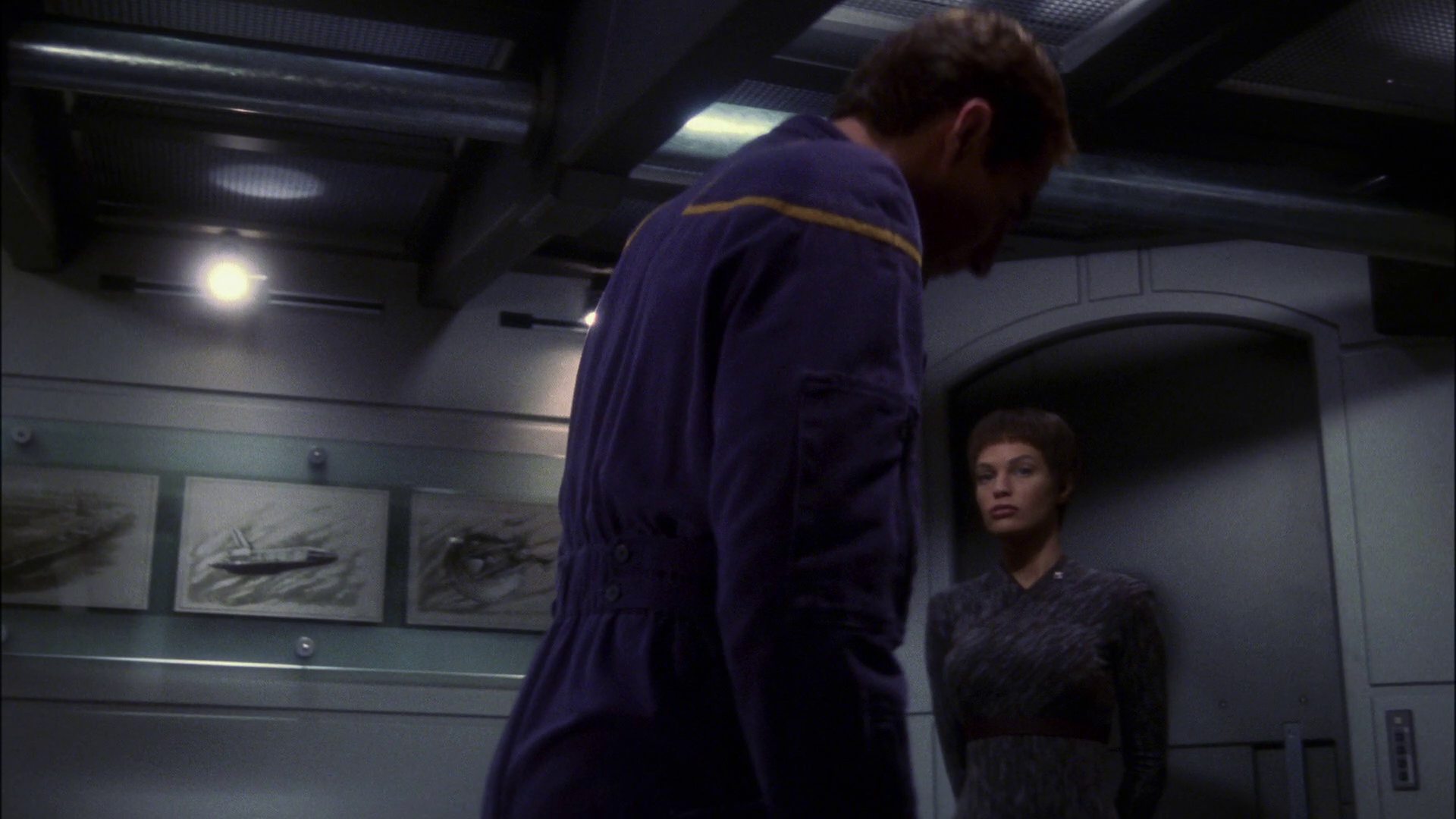 extant_StarTrek_ENT_1x13-DearDoctor_2910.jpg