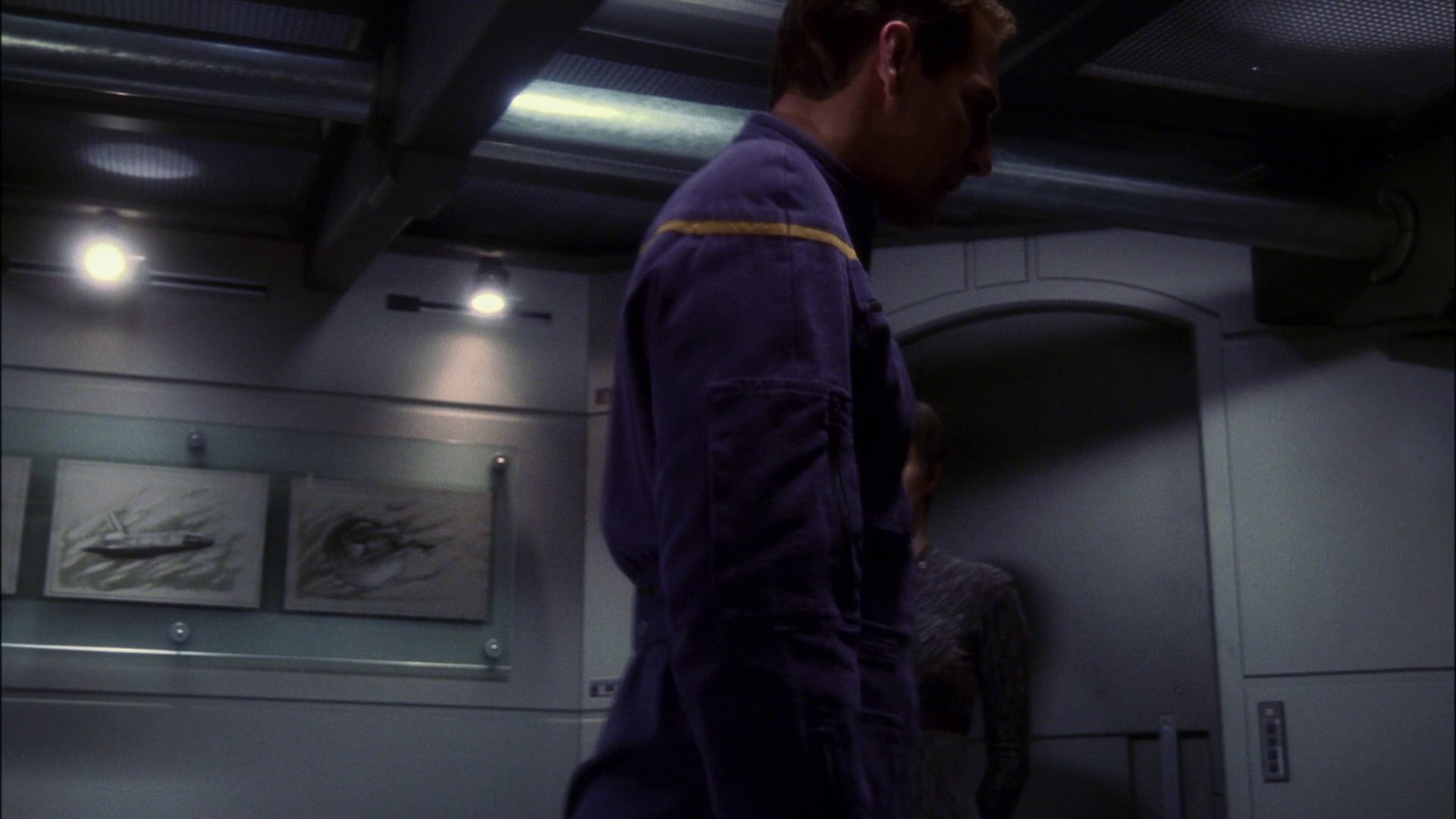 extant_StarTrek_ENT_1x13-DearDoctor_2911.jpg