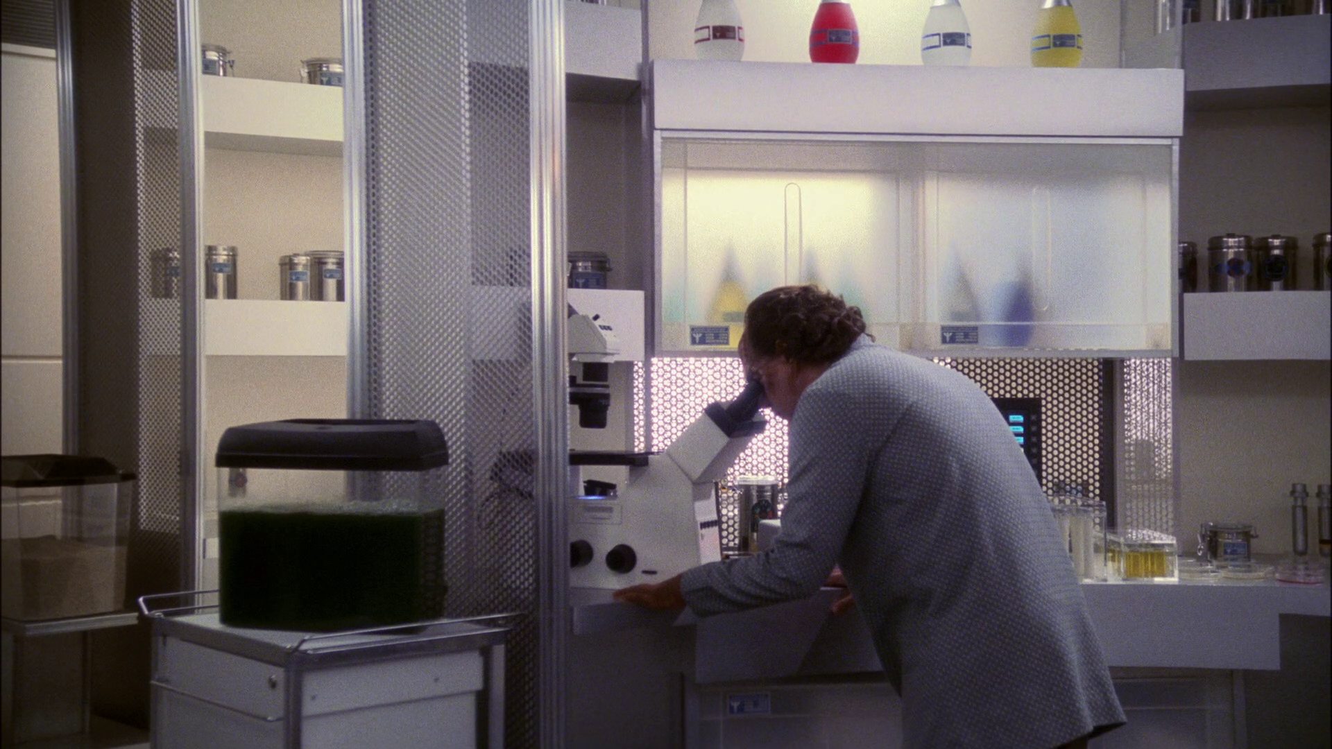 extant_StarTrek_ENT_1x13-DearDoctor_2955.jpg