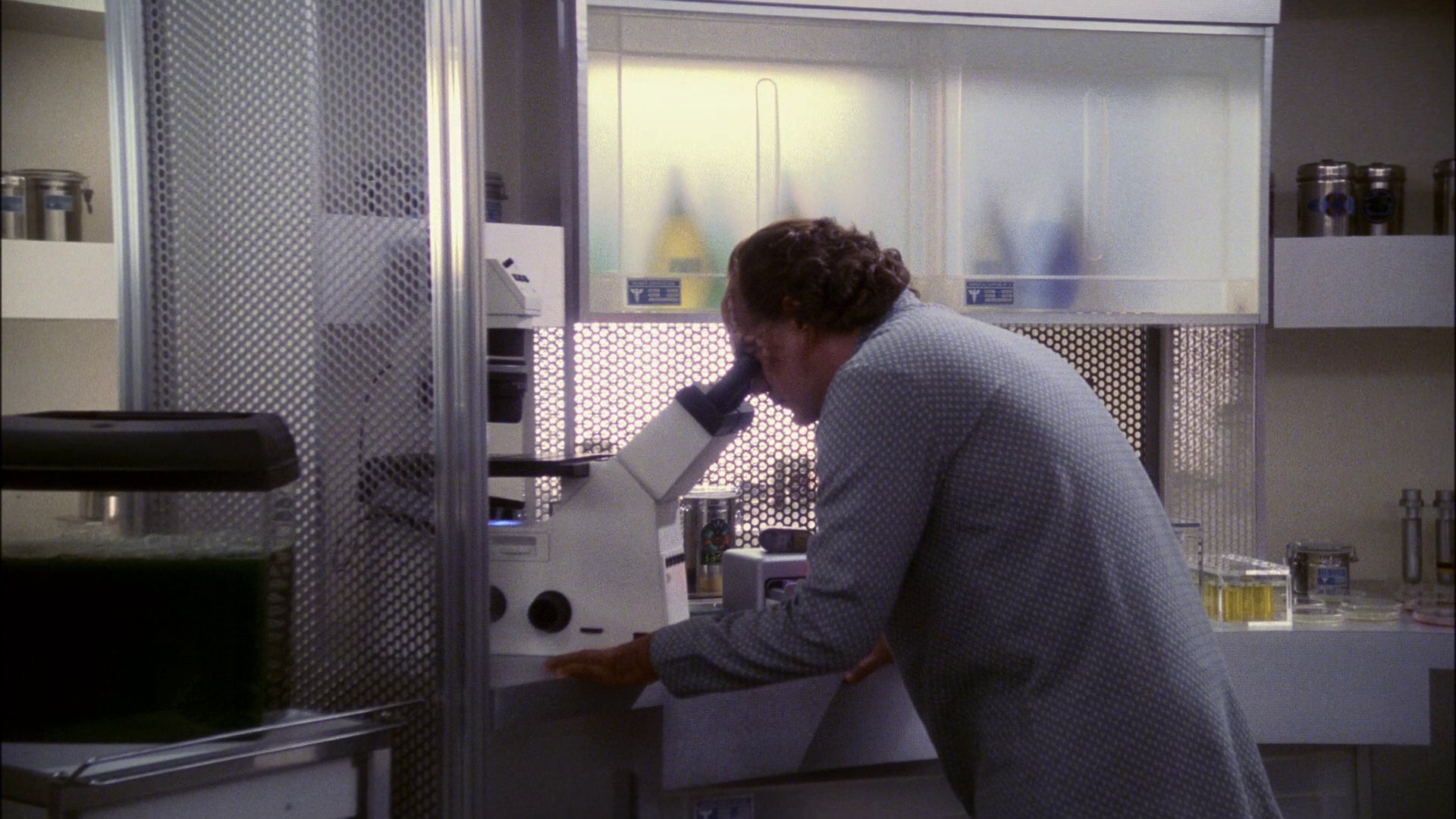 extant_StarTrek_ENT_1x13-DearDoctor_2959.jpg