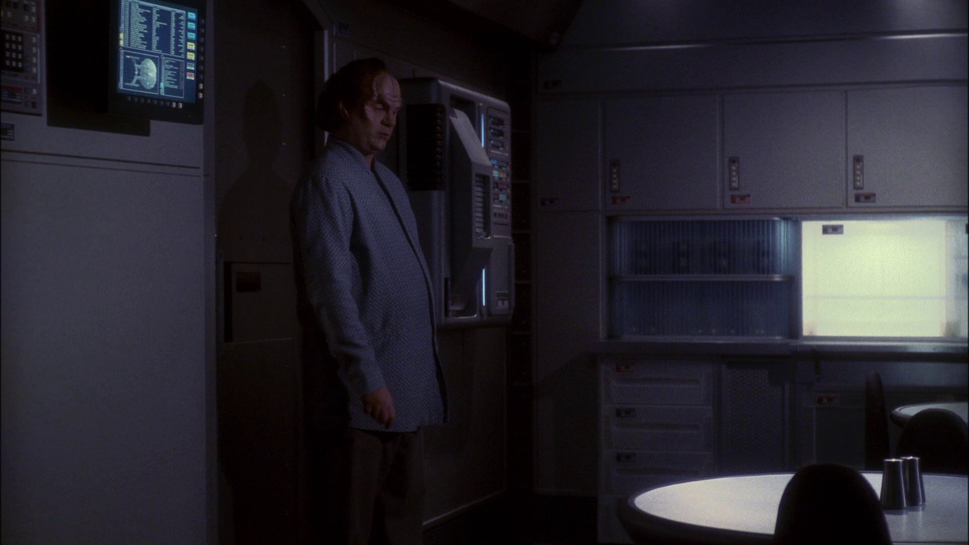 extant_StarTrek_ENT_1x13-DearDoctor_2991.jpg