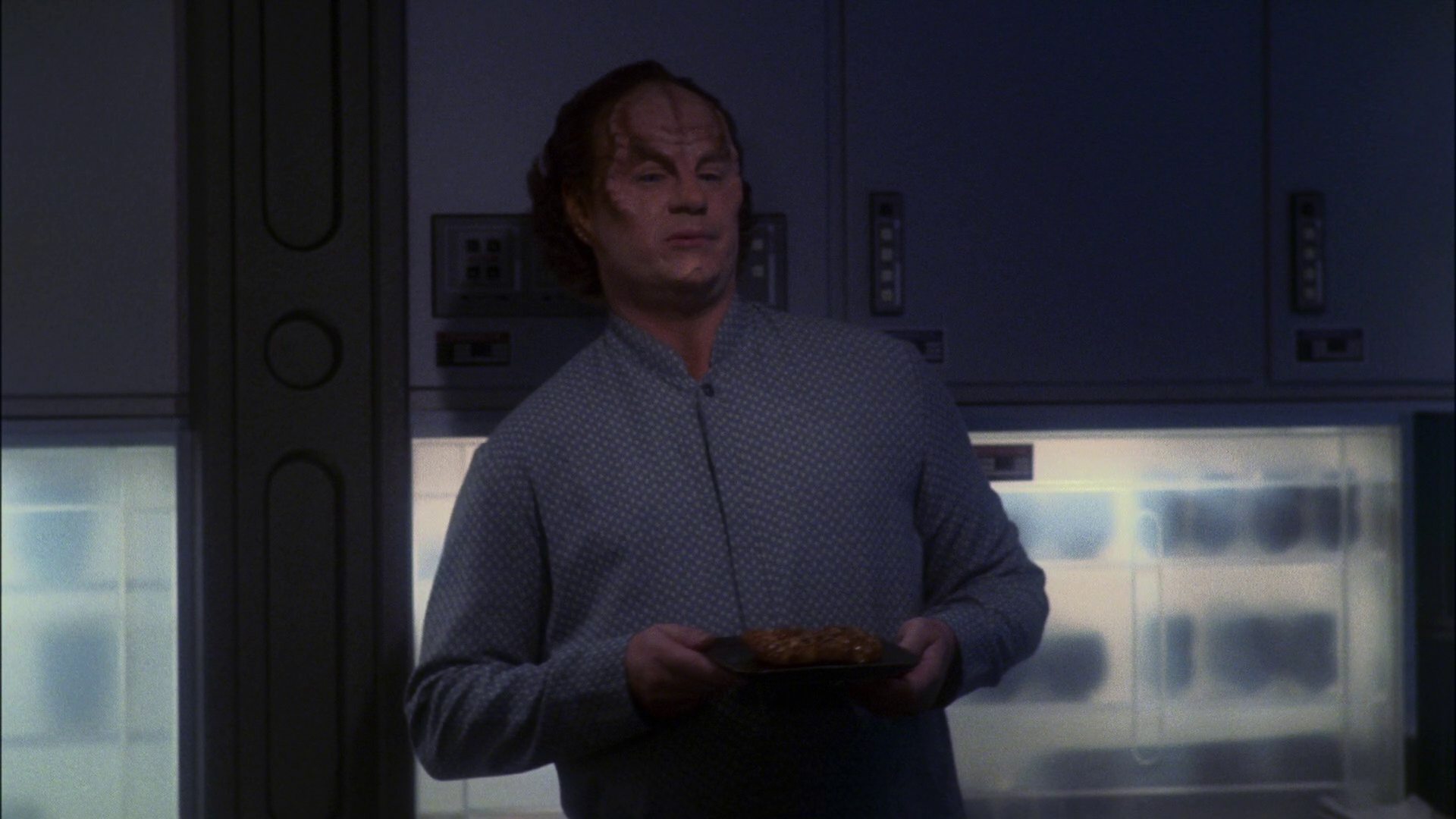 extant_StarTrek_ENT_1x13-DearDoctor_3005.jpg