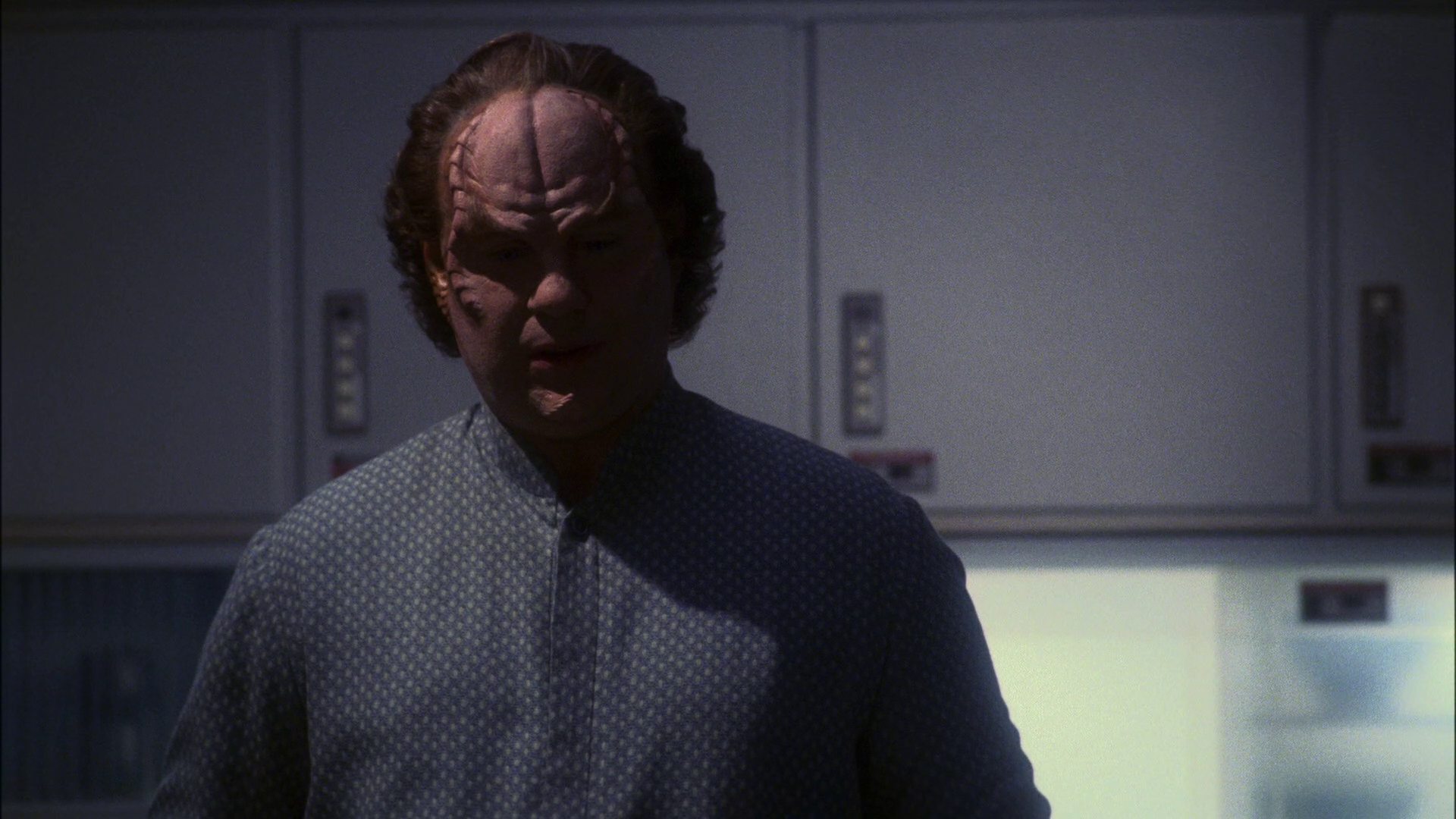 extant_StarTrek_ENT_1x13-DearDoctor_3047.jpg