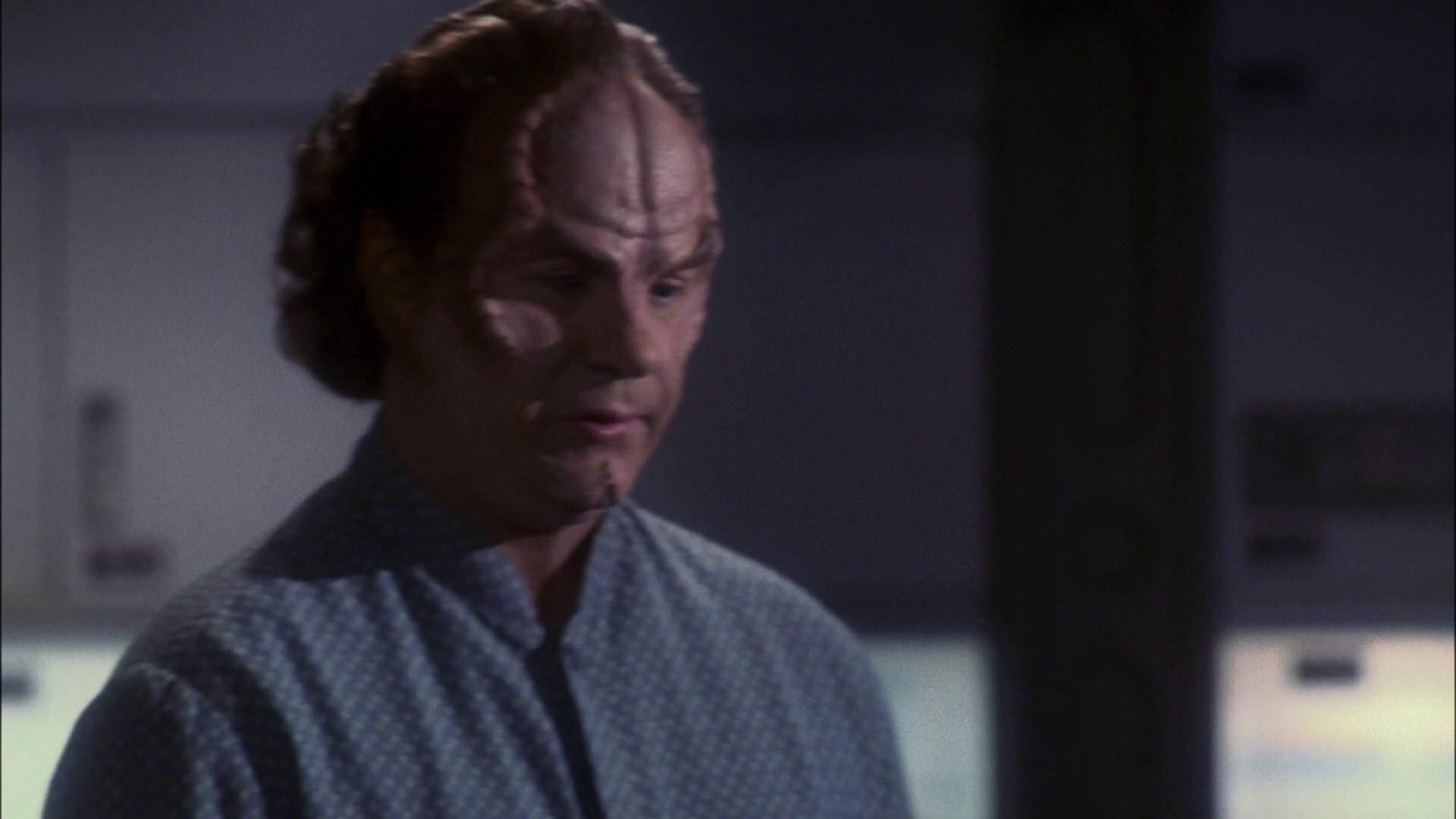 extant_StarTrek_ENT_1x13-DearDoctor_3058.jpg