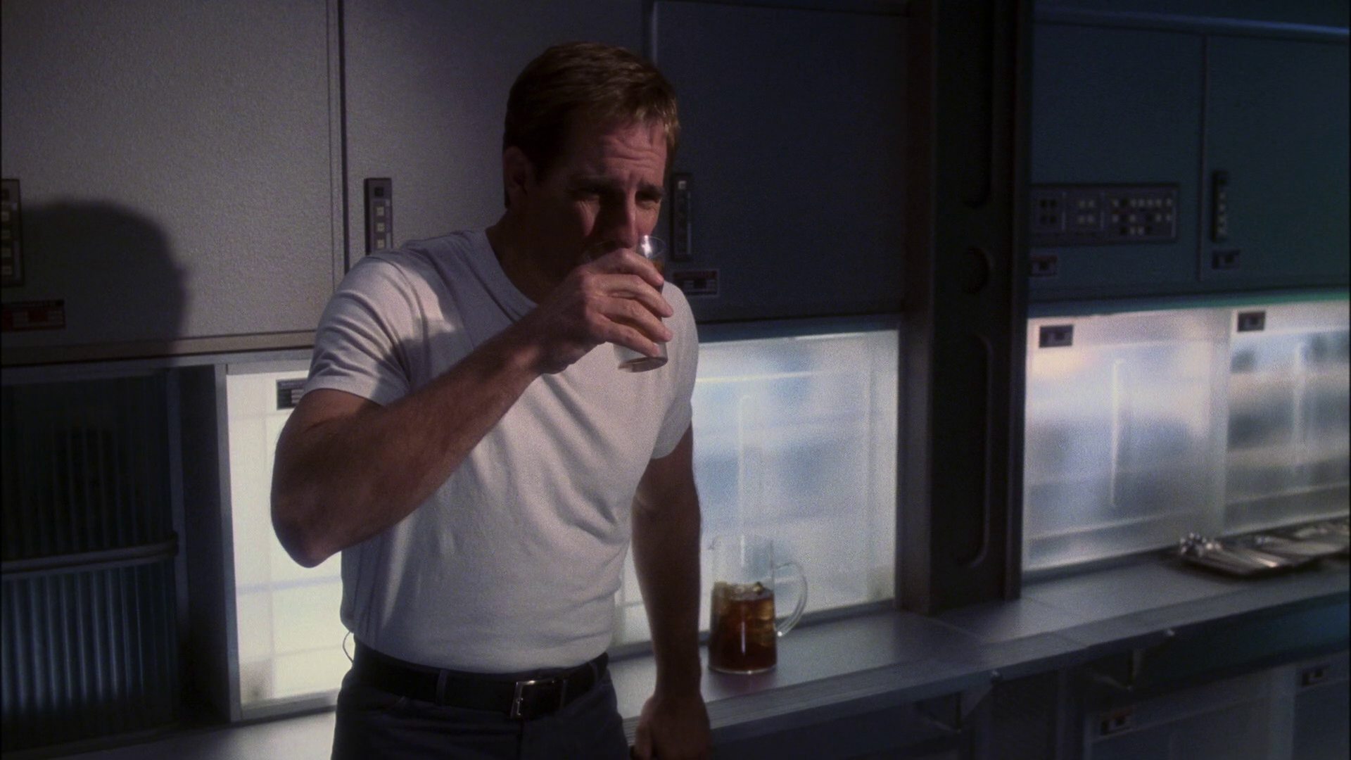 extant_StarTrek_ENT_1x13-DearDoctor_3106.jpg