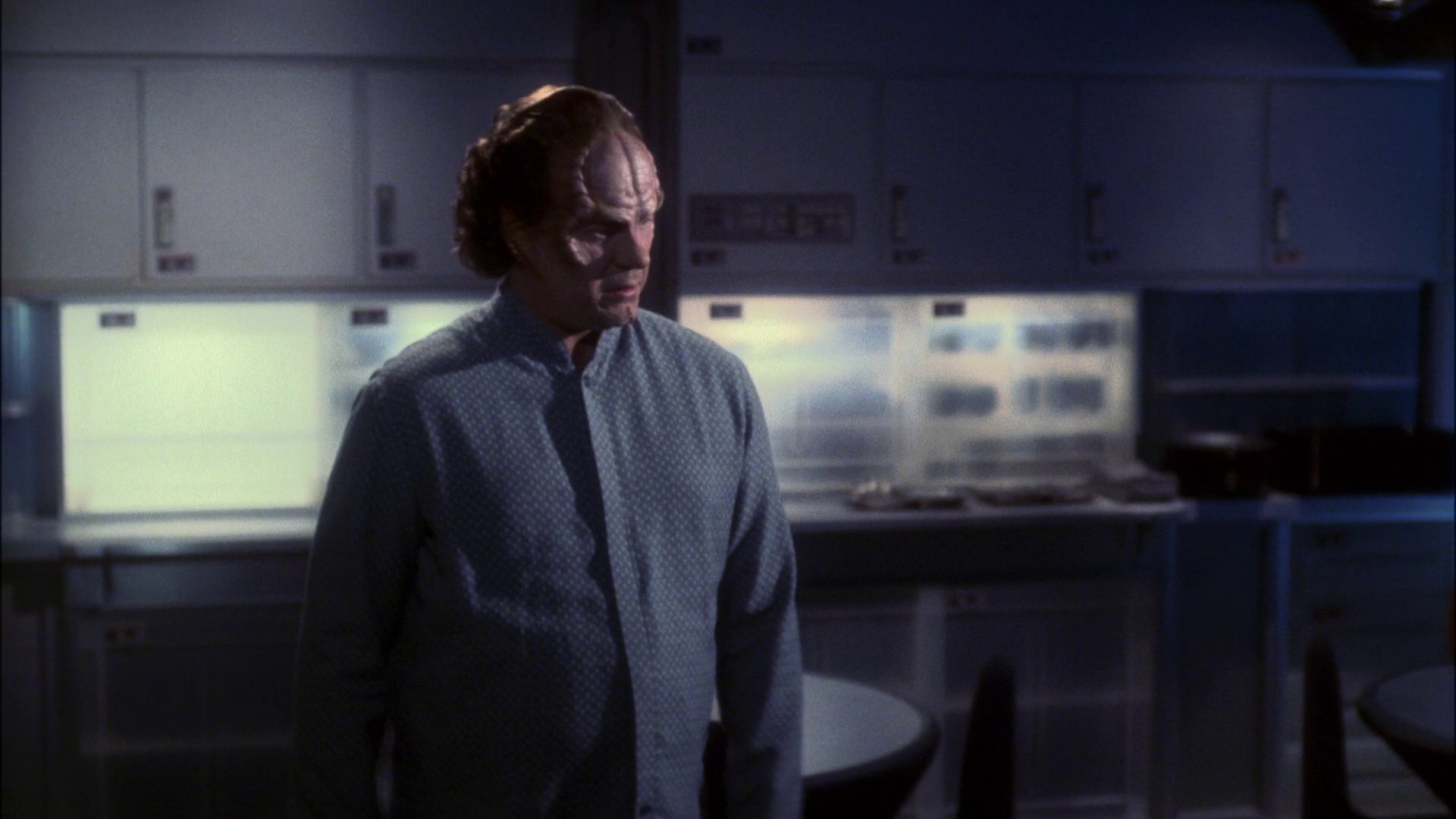 extant_StarTrek_ENT_1x13-DearDoctor_3128.jpg