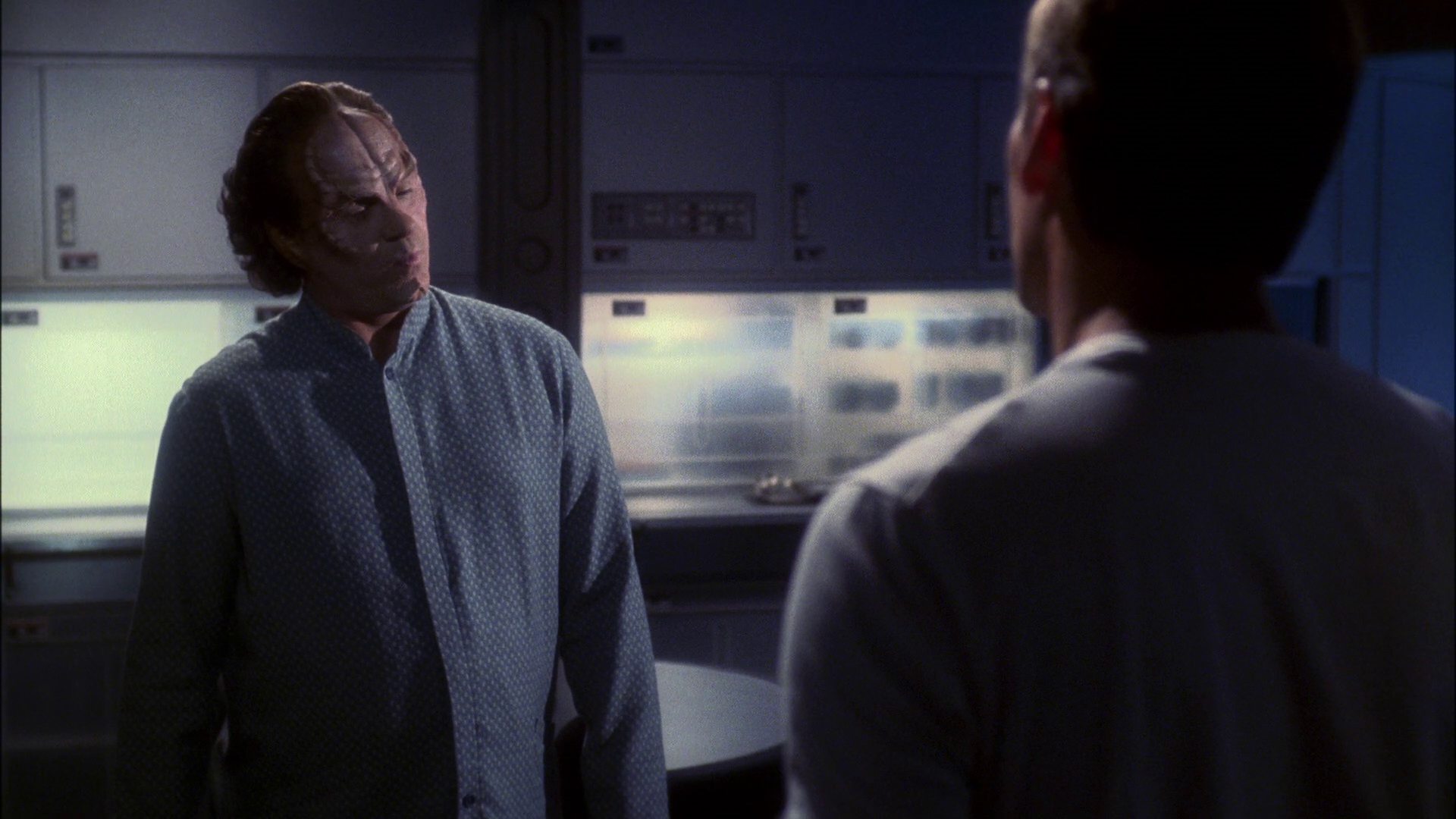 extant_StarTrek_ENT_1x13-DearDoctor_3141.jpg
