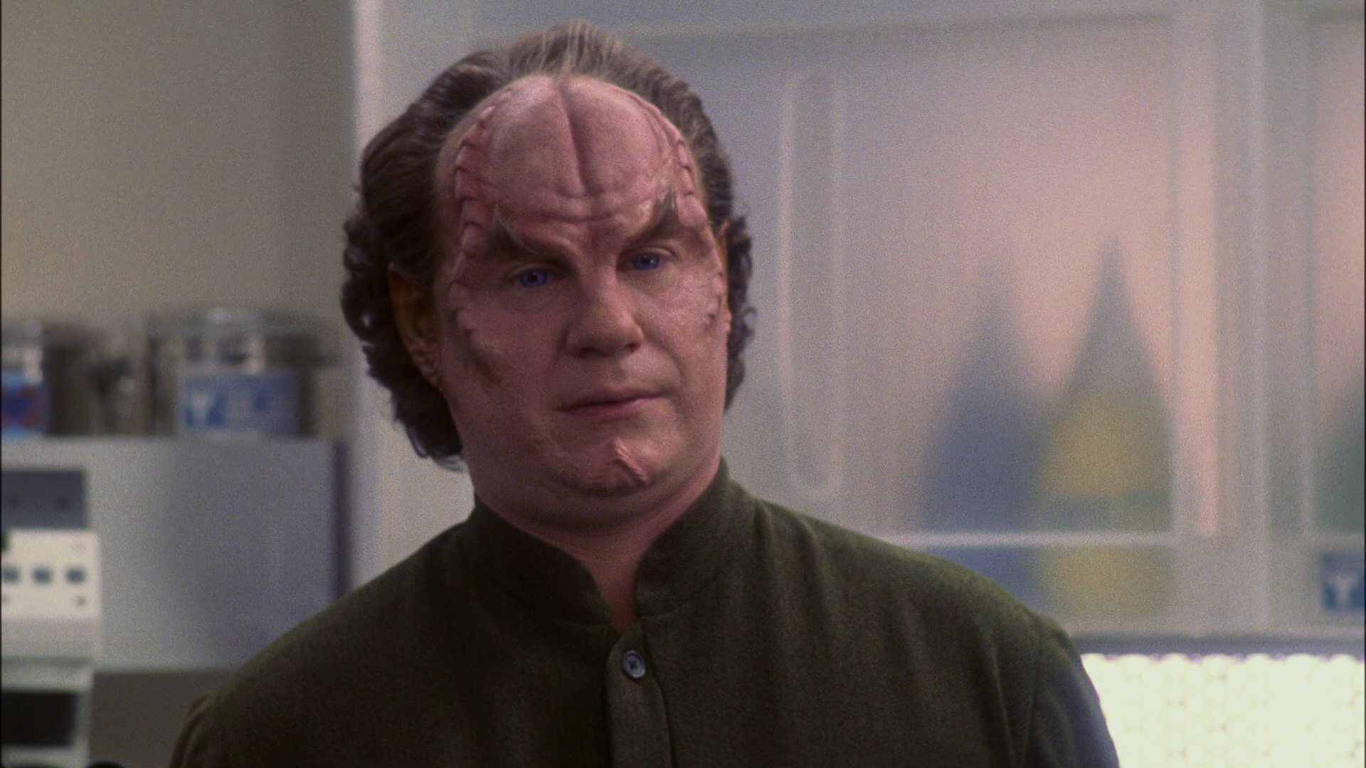 extant_StarTrek_ENT_1x13-DearDoctor_3350.jpg
