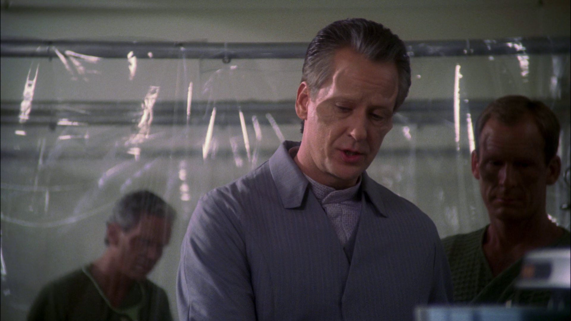 extant_StarTrek_ENT_1x13-DearDoctor_3452.jpg