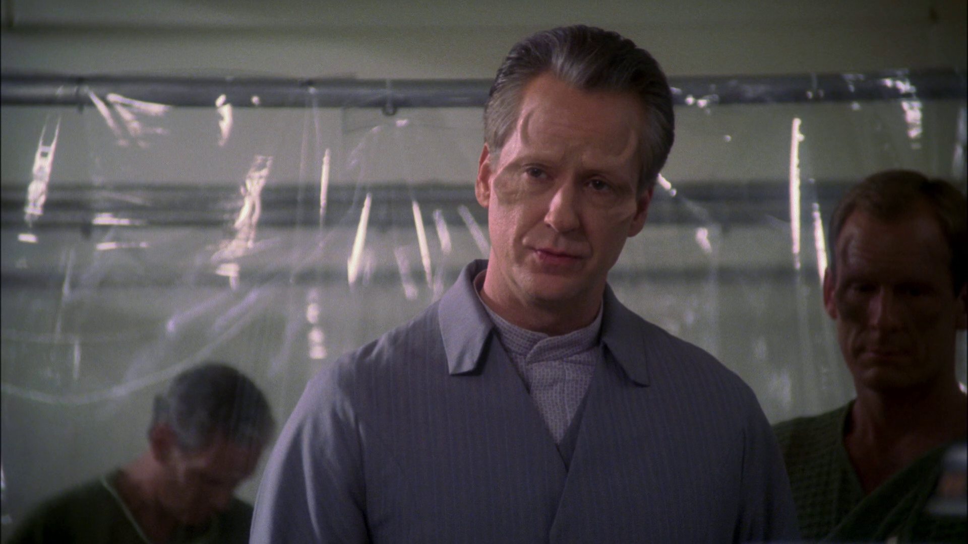 extant_StarTrek_ENT_1x13-DearDoctor_3455.jpg