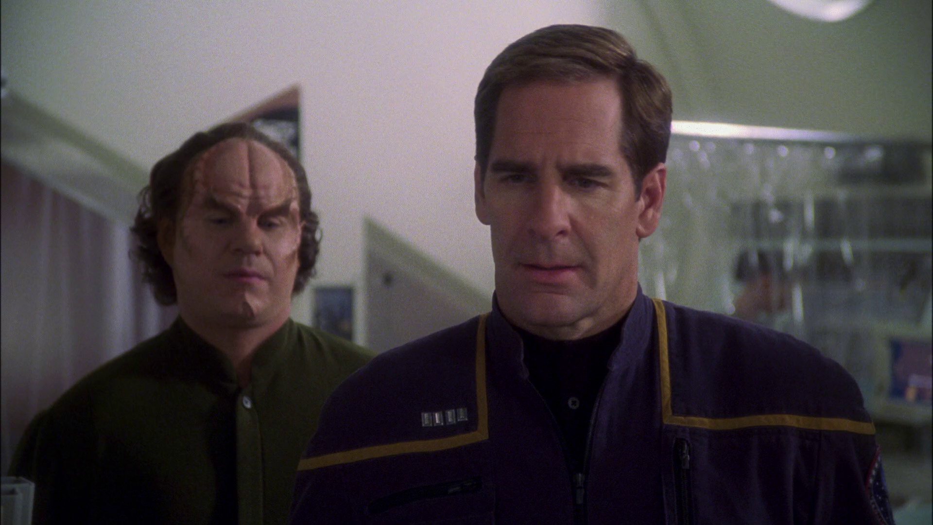 extant_StarTrek_ENT_1x13-DearDoctor_3458.jpg