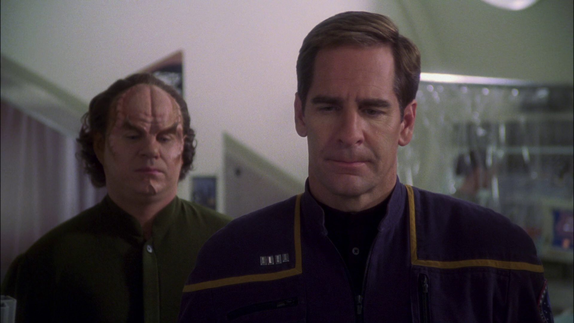 extant_StarTrek_ENT_1x13-DearDoctor_3460.jpg