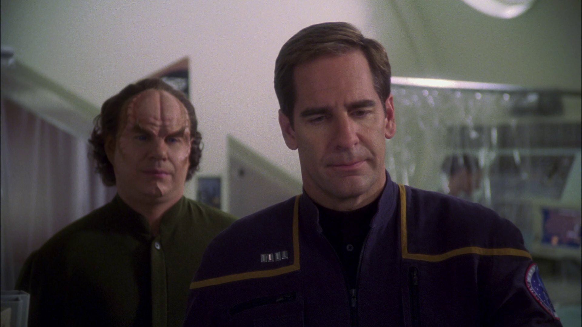 extant_StarTrek_ENT_1x13-DearDoctor_3478.jpg
