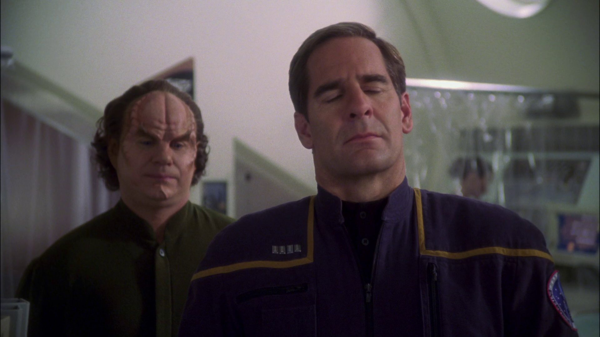 extant_StarTrek_ENT_1x13-DearDoctor_3494.jpg