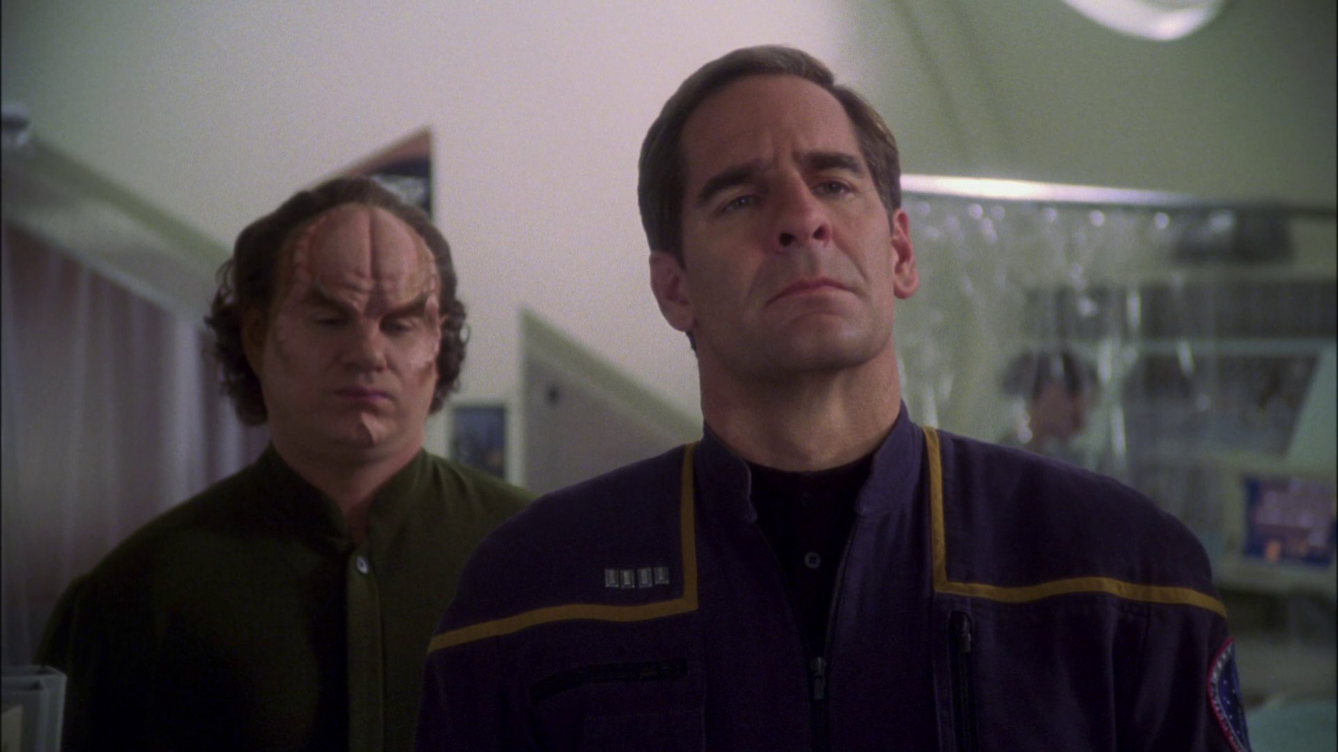 extant_StarTrek_ENT_1x13-DearDoctor_3495.jpg