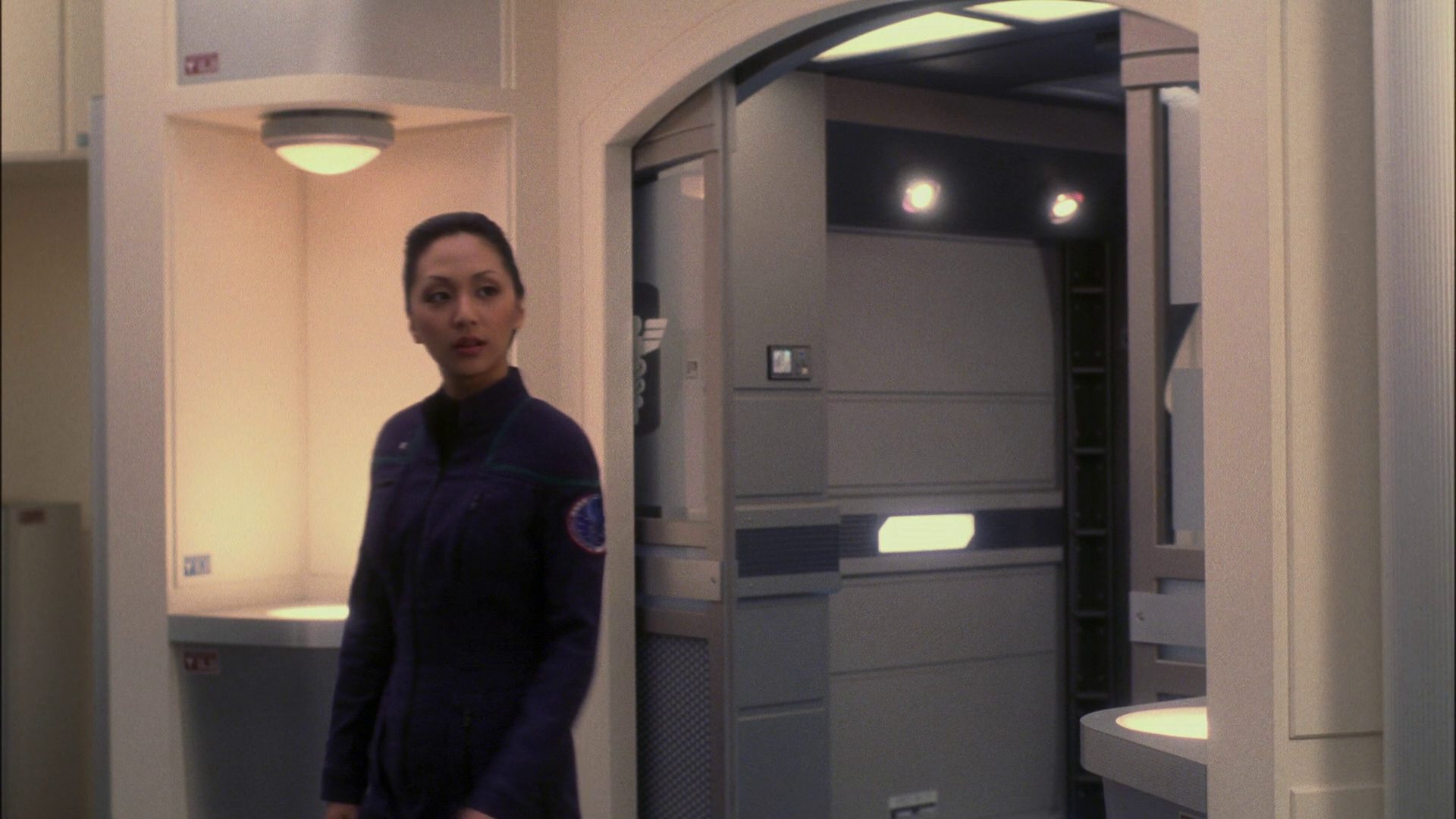 extant_StarTrek_ENT_1x13-DearDoctor_3547.jpg