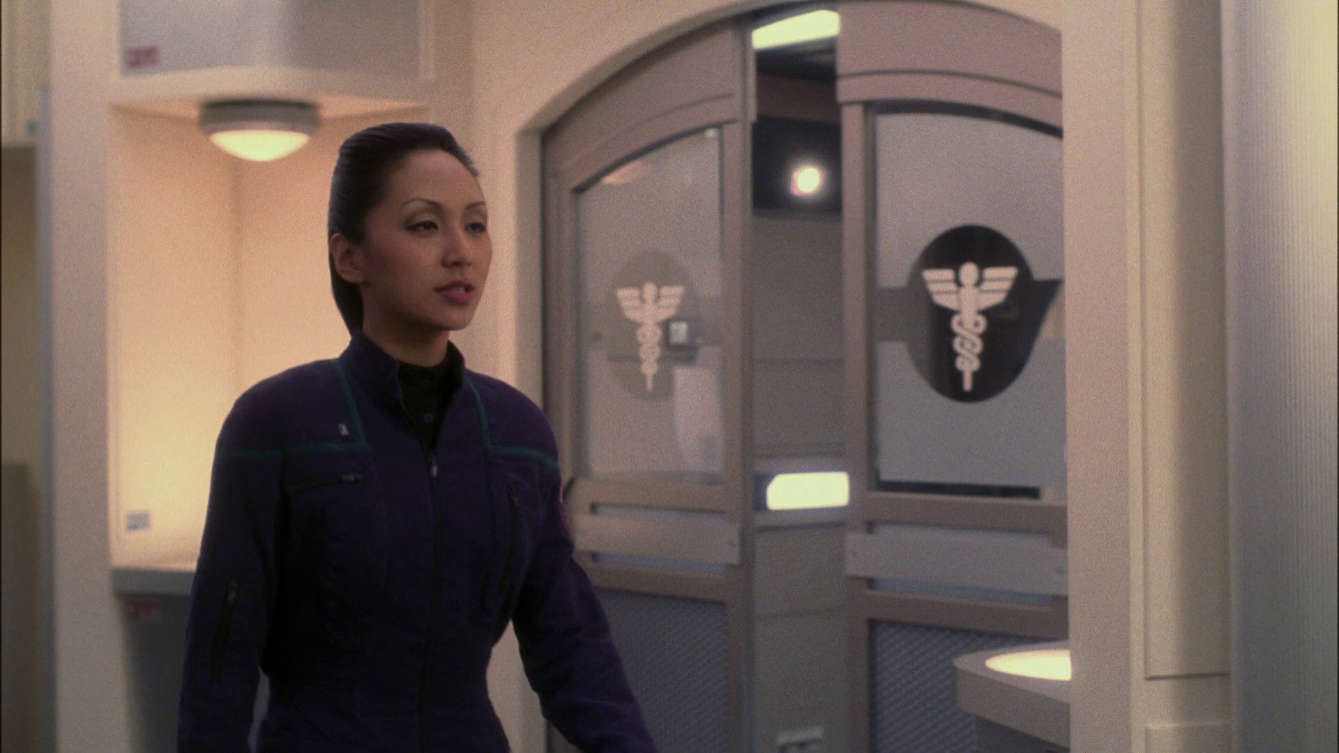 extant_StarTrek_ENT_1x13-DearDoctor_3549.jpg