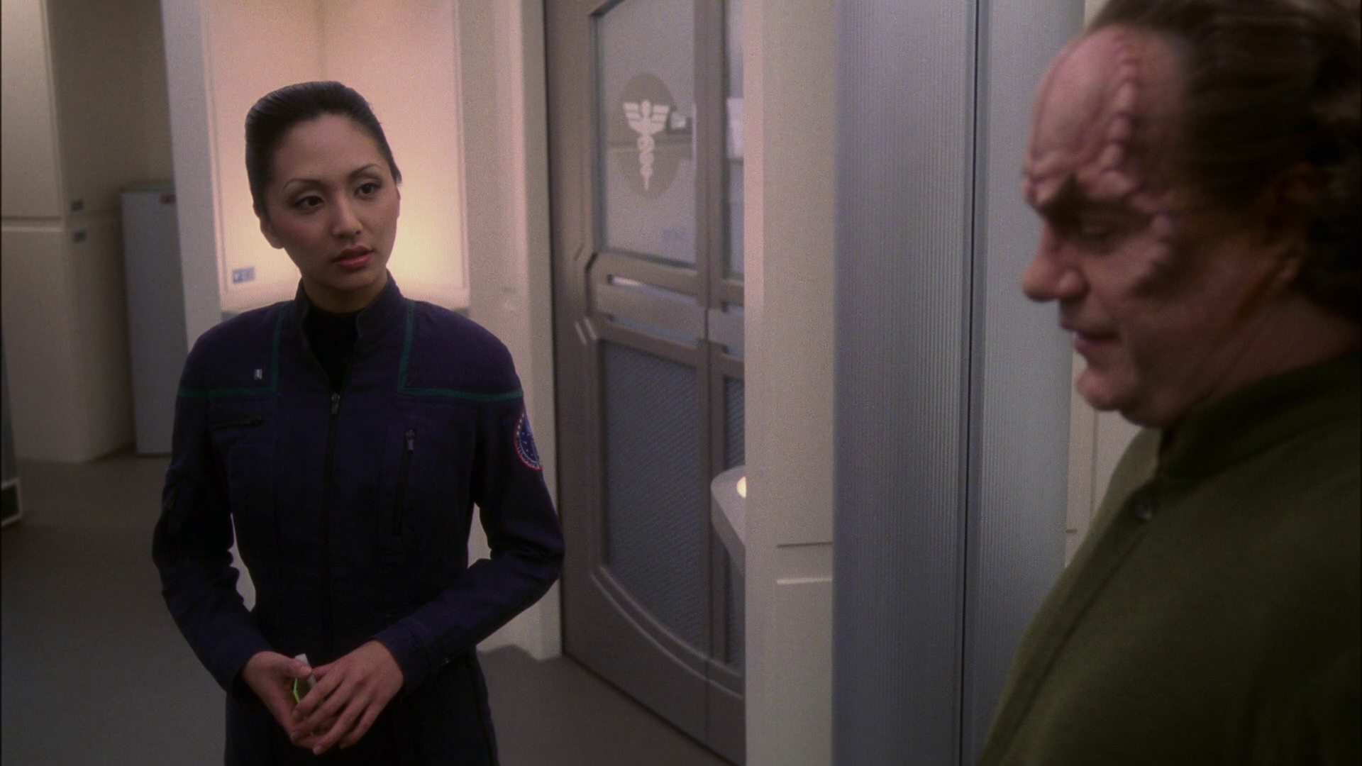 extant_StarTrek_ENT_1x13-DearDoctor_3568.jpg