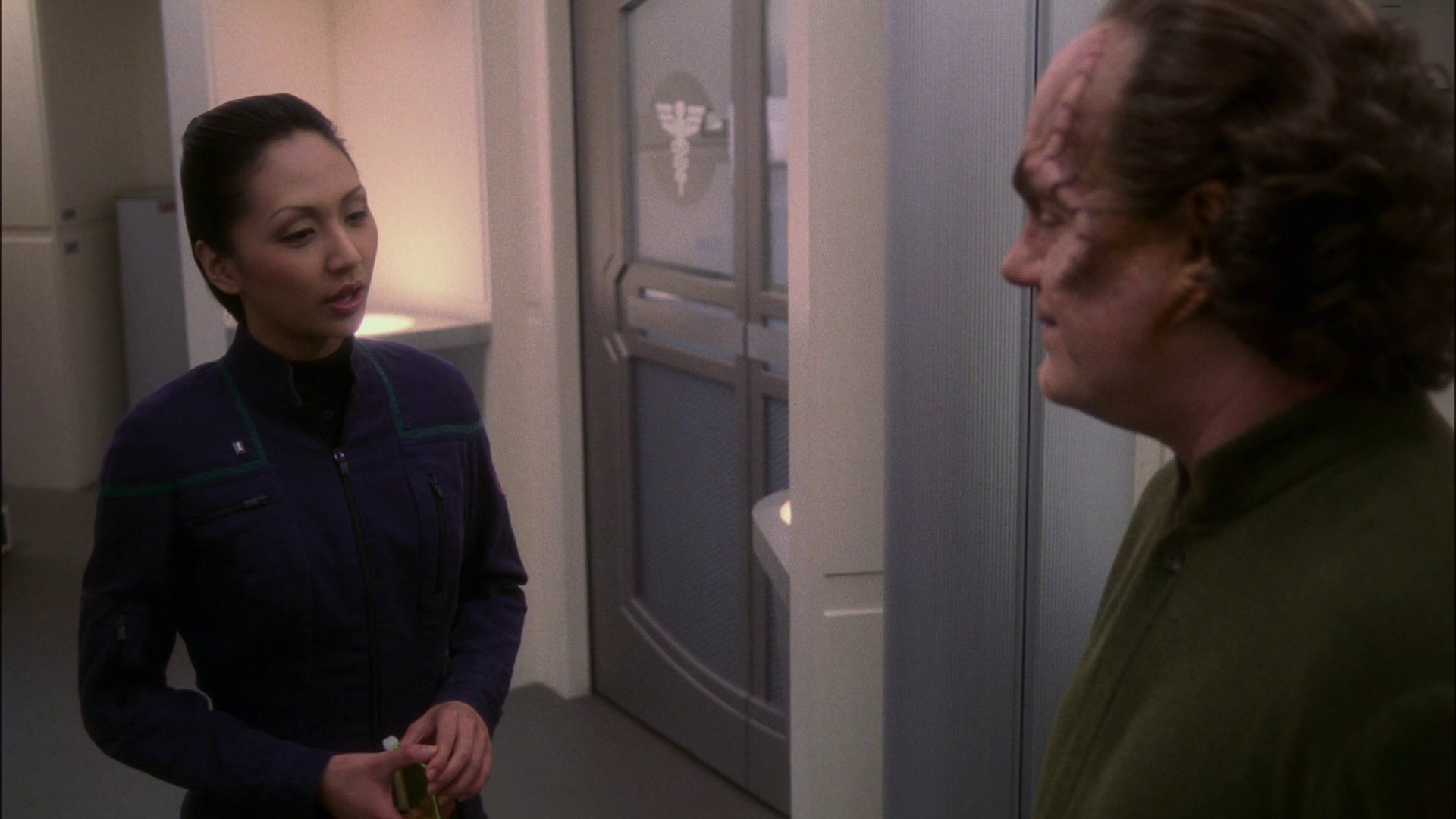 extant_StarTrek_ENT_1x13-DearDoctor_3579.jpg