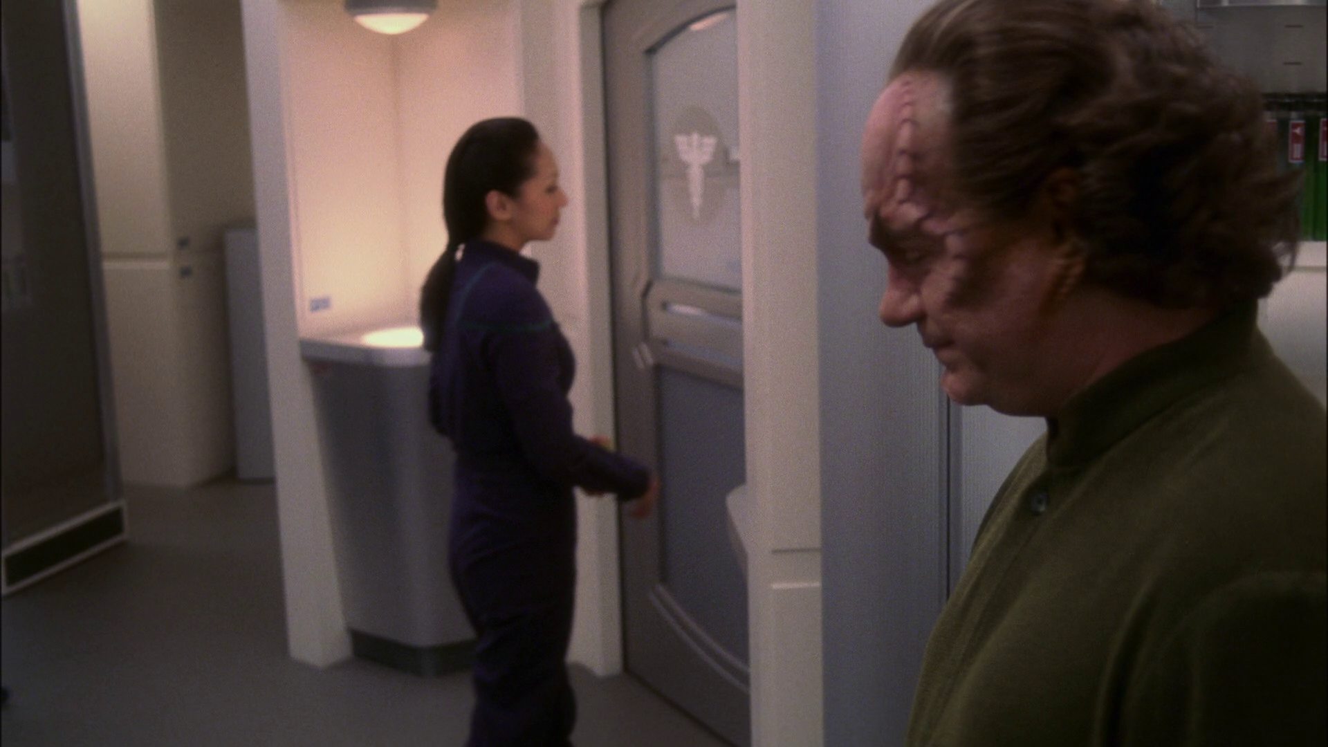 extant_StarTrek_ENT_1x13-DearDoctor_3599.jpg
