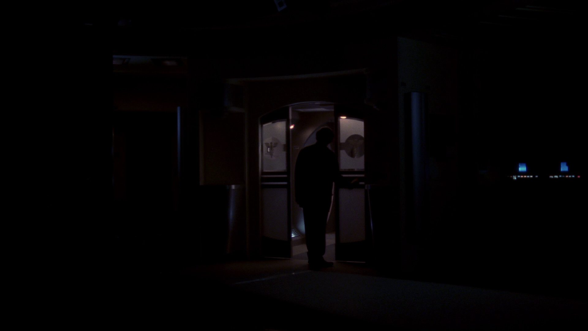 extant_StarTrek_ENT_1x13-DearDoctor_3673.jpg