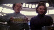 extant_StarTrek_ENT_1x13-DearDoctor_1654.jpg