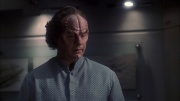 extant_StarTrek_ENT_1x13-DearDoctor_1911.jpg