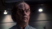 extant_StarTrek_ENT_1x13-DearDoctor_1975.jpg