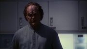 extant_StarTrek_ENT_1x13-DearDoctor_3046.jpg