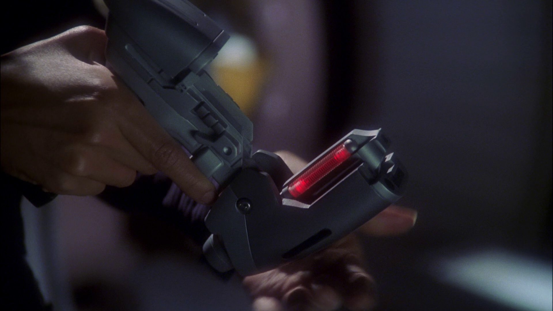 extant_StarTrek_ENT_1x14-SleepingDogs_0009.jpg
