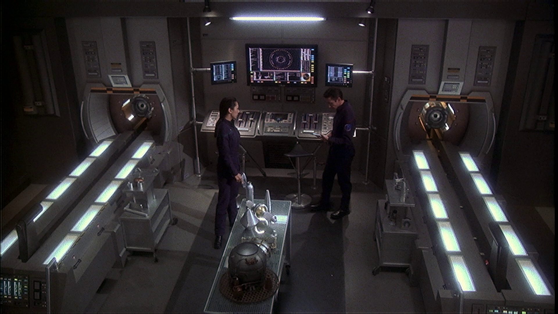extant_StarTrek_ENT_1x14-SleepingDogs_0051.jpg
