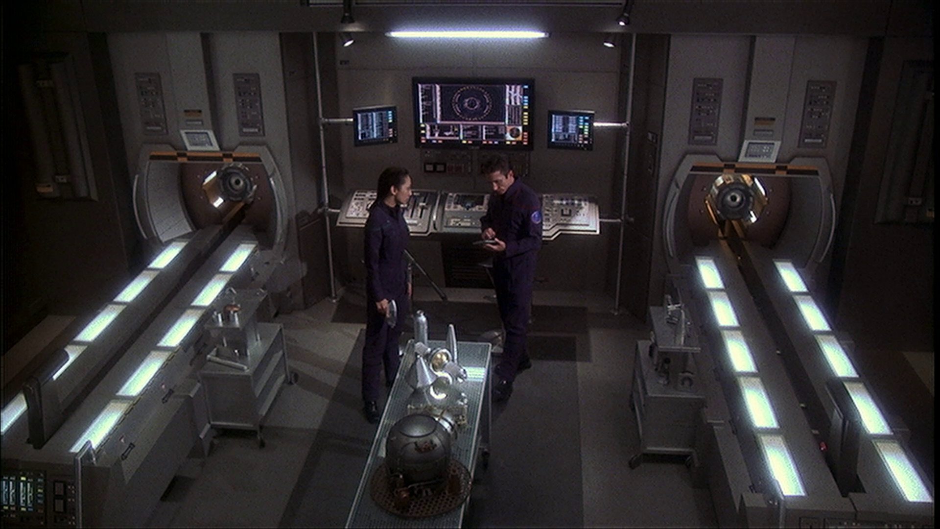 extant_StarTrek_ENT_1x14-SleepingDogs_0053.jpg
