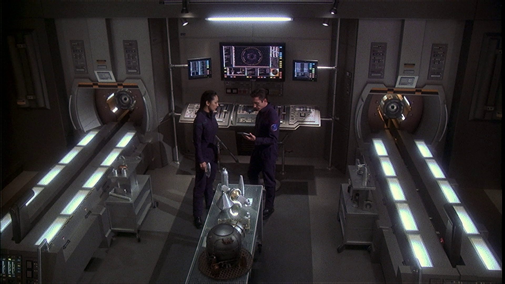 extant_StarTrek_ENT_1x14-SleepingDogs_0054.jpg