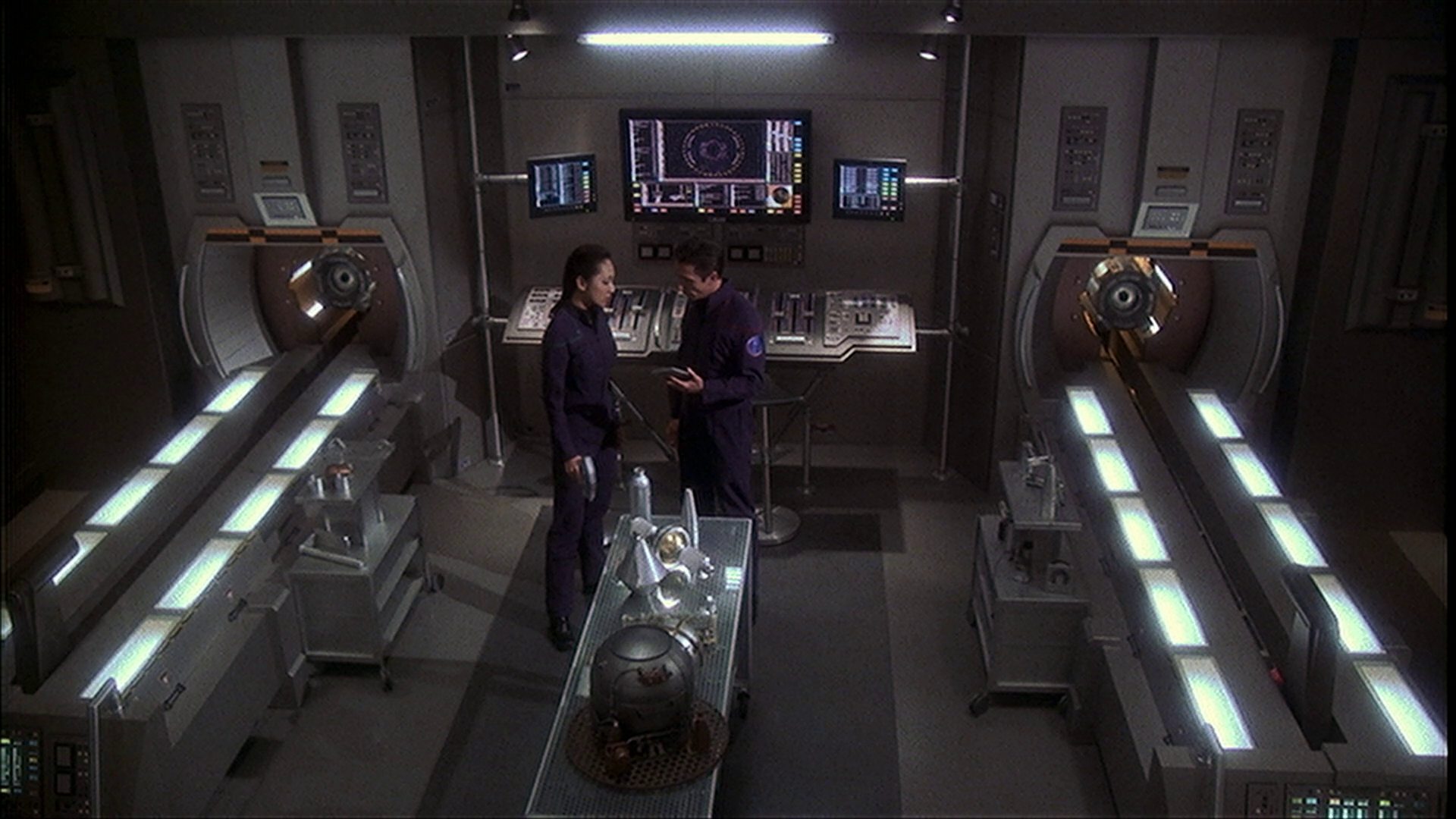 extant_StarTrek_ENT_1x14-SleepingDogs_0057.jpg