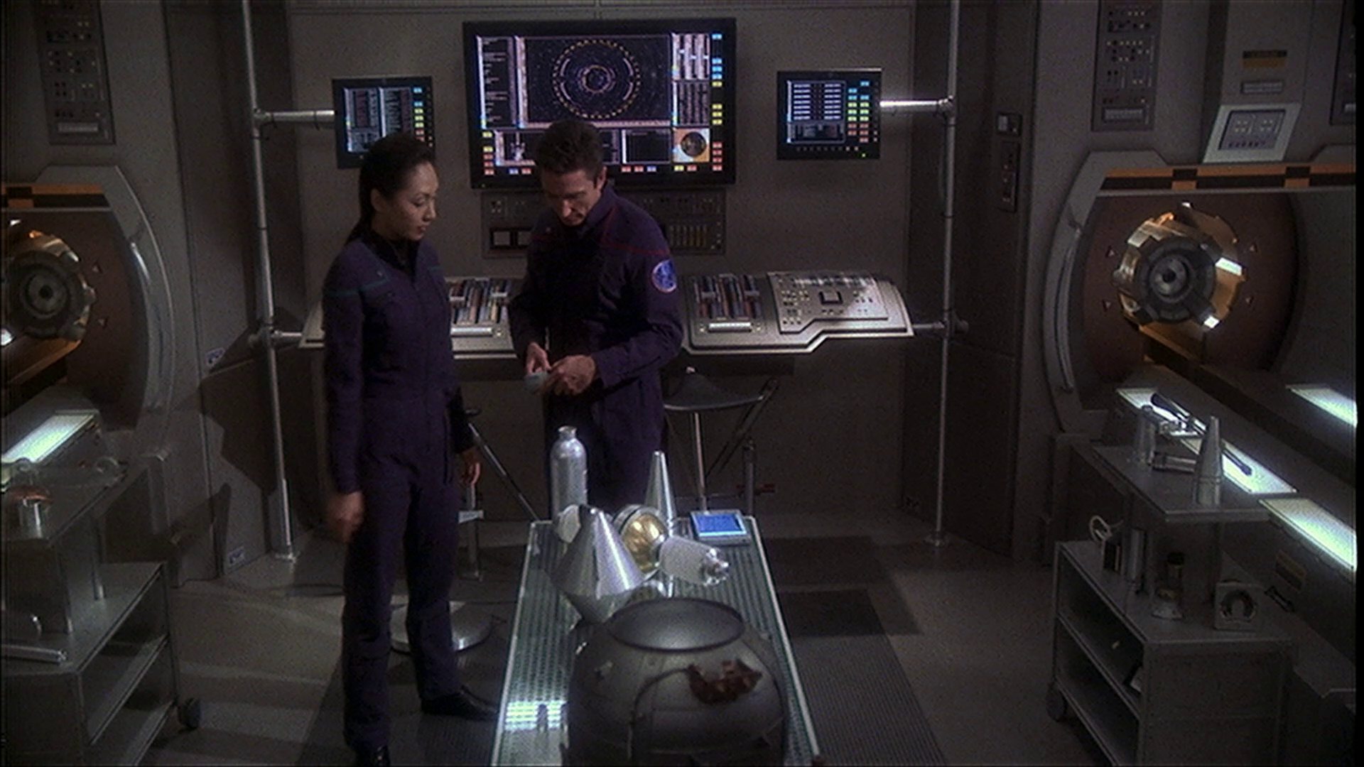extant_StarTrek_ENT_1x14-SleepingDogs_0075.jpg