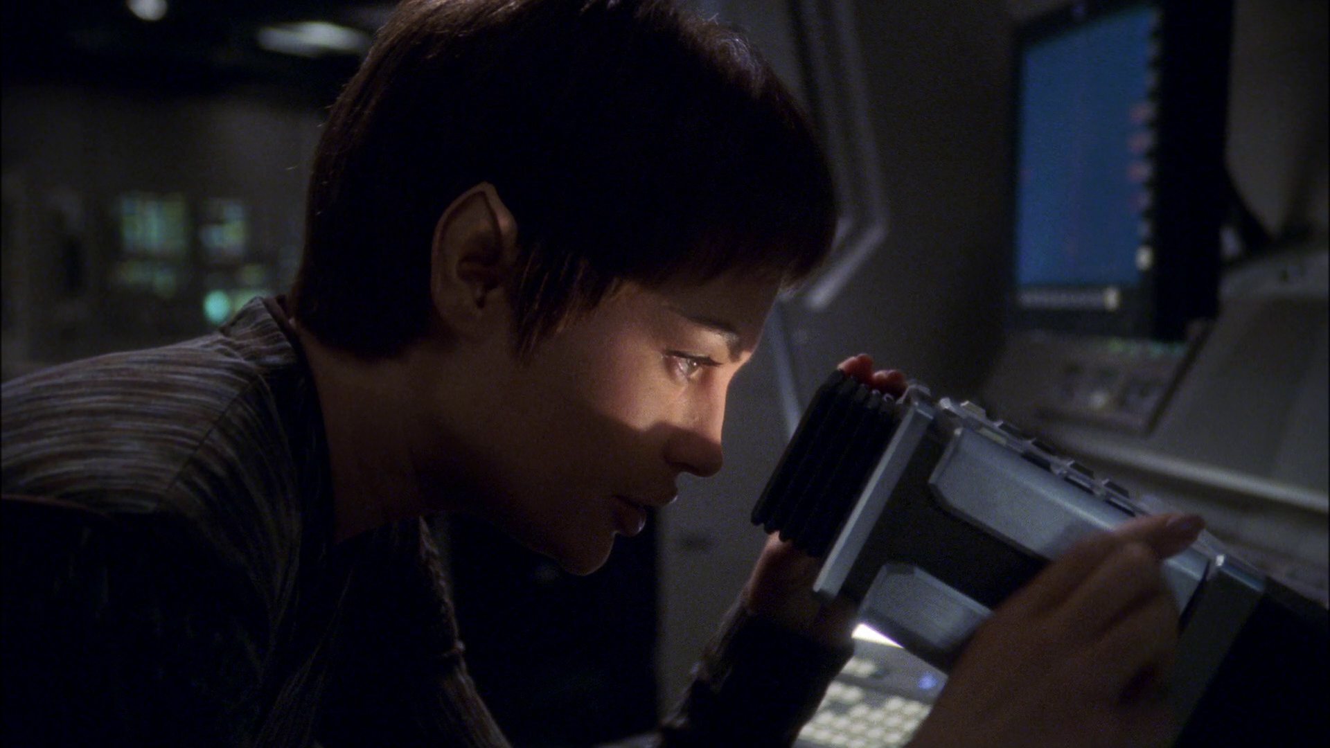 extant_StarTrek_ENT_1x14-SleepingDogs_0271.jpg